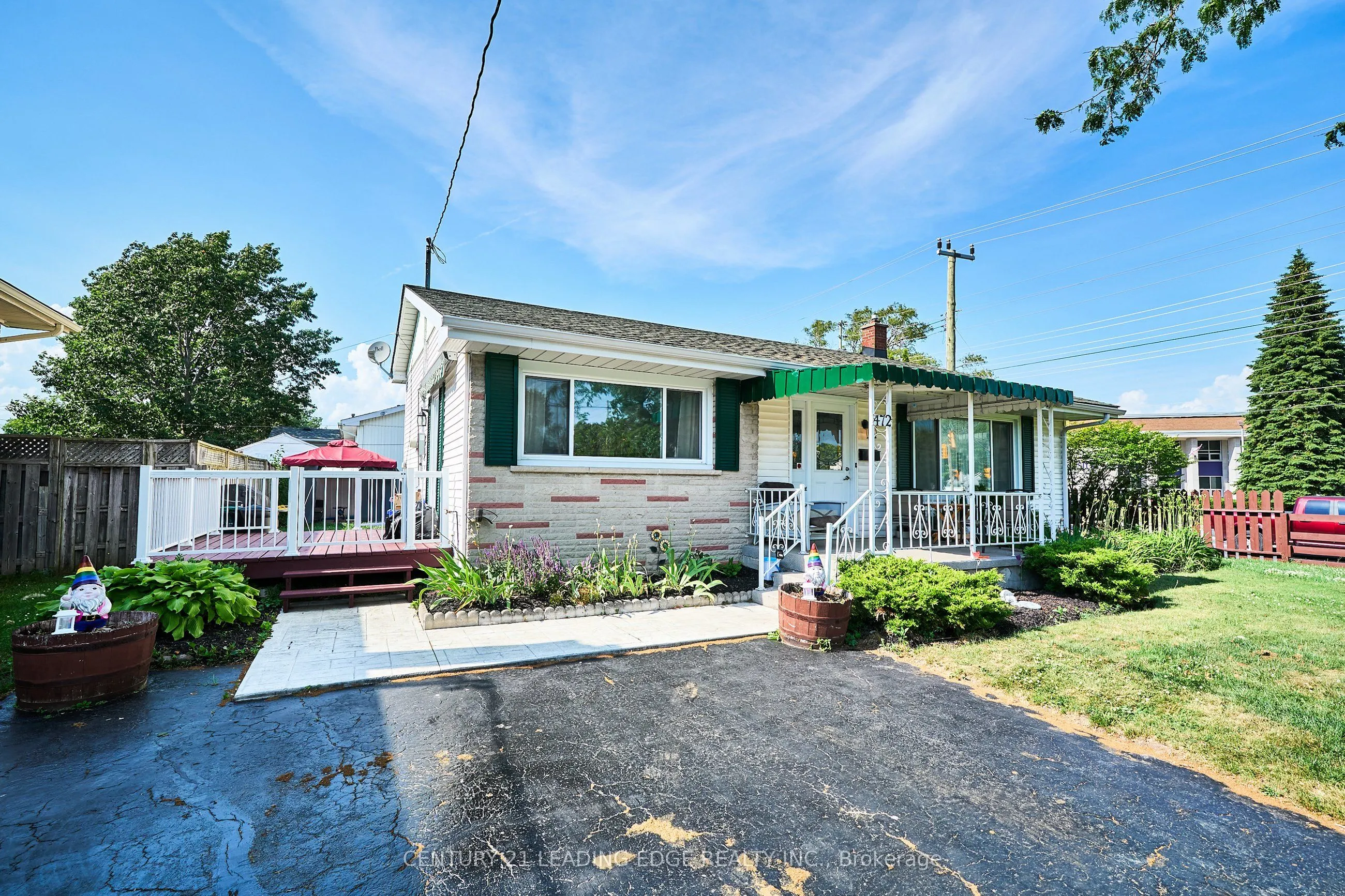 472 Victoria Avenue