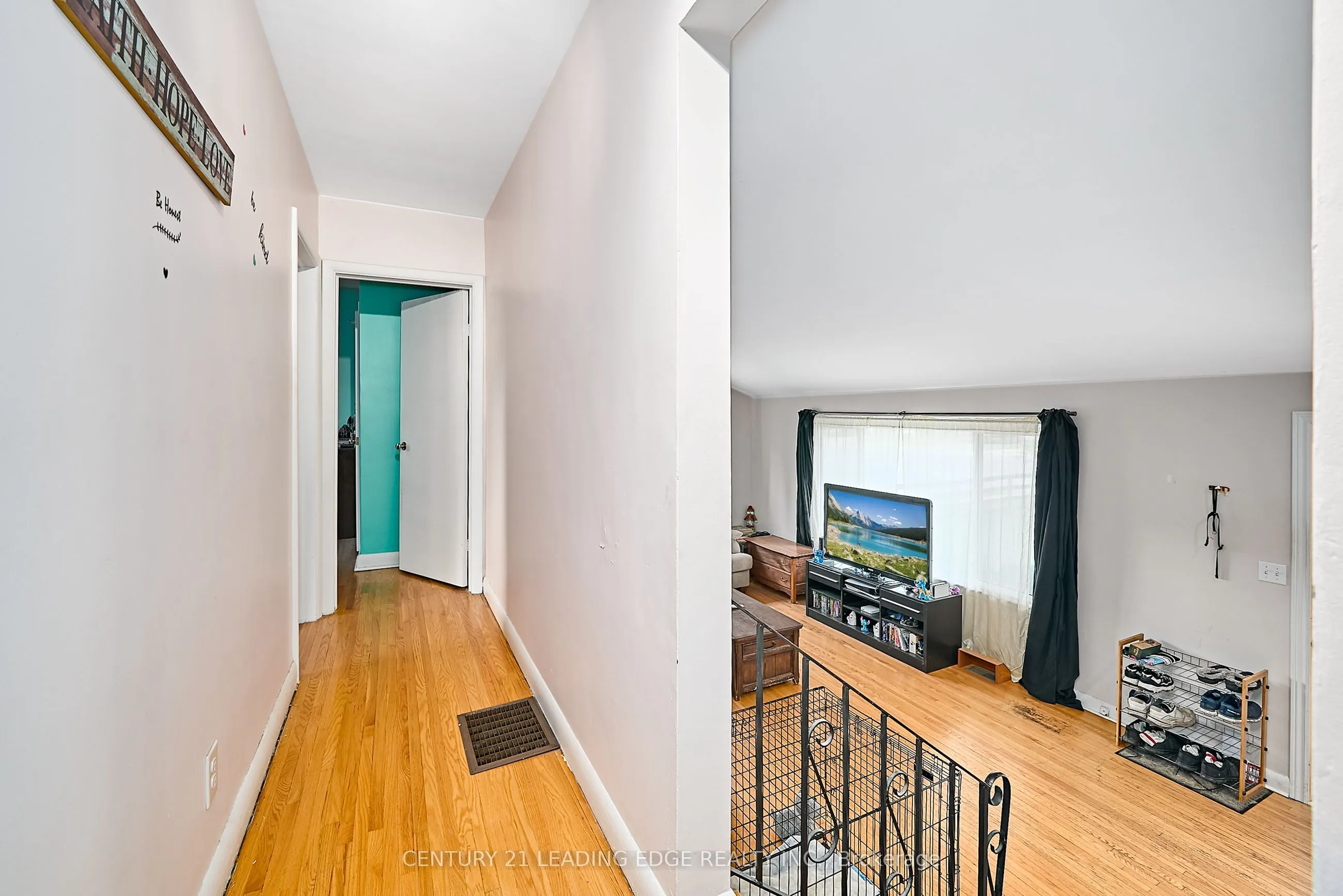 472 Victoria Avenue