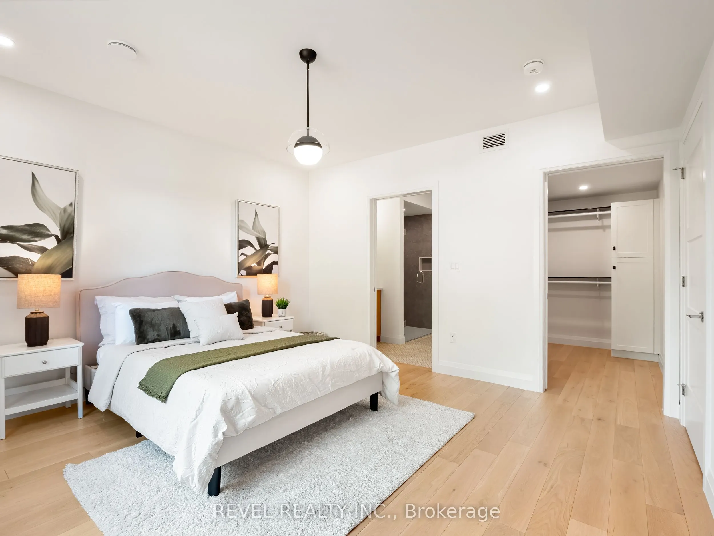 98 Elgin Street