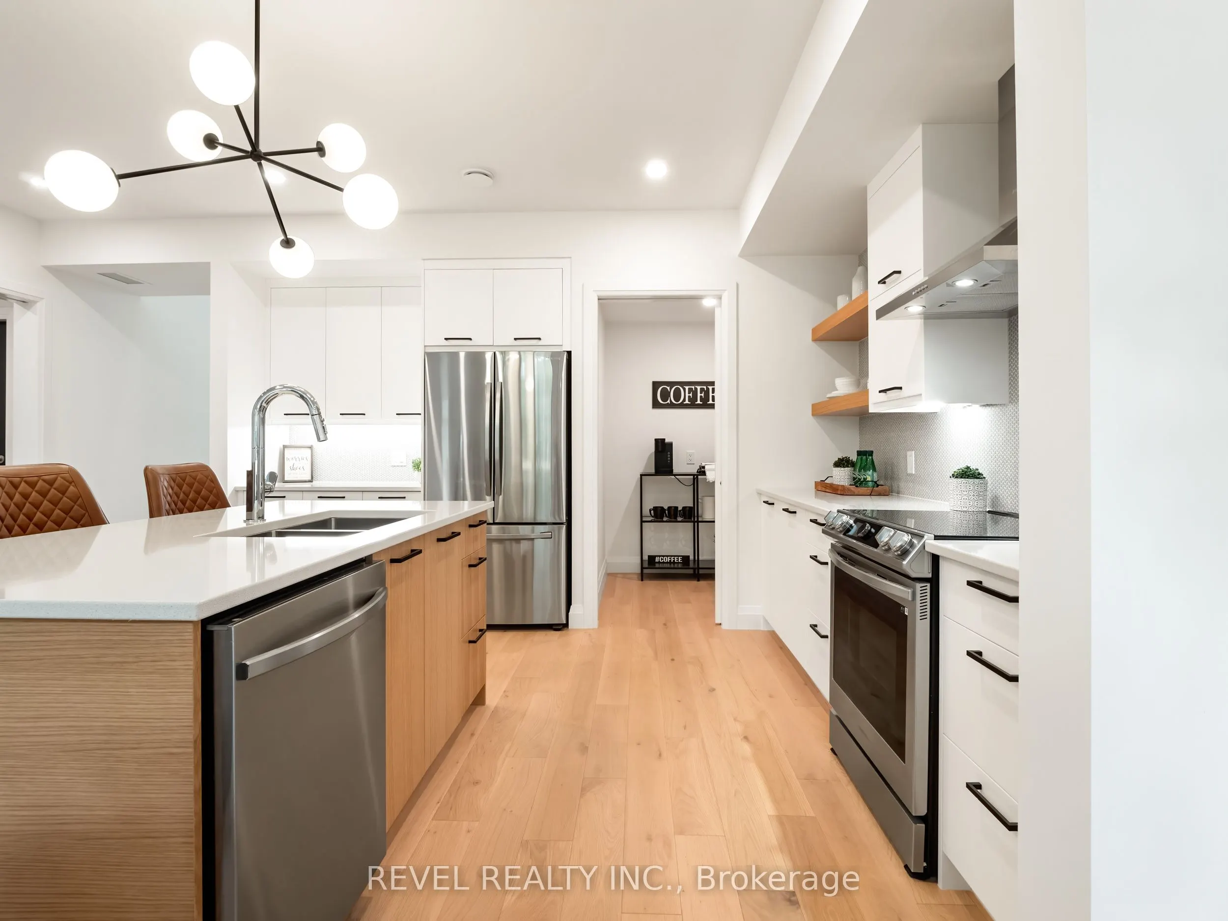 98 Elgin Street