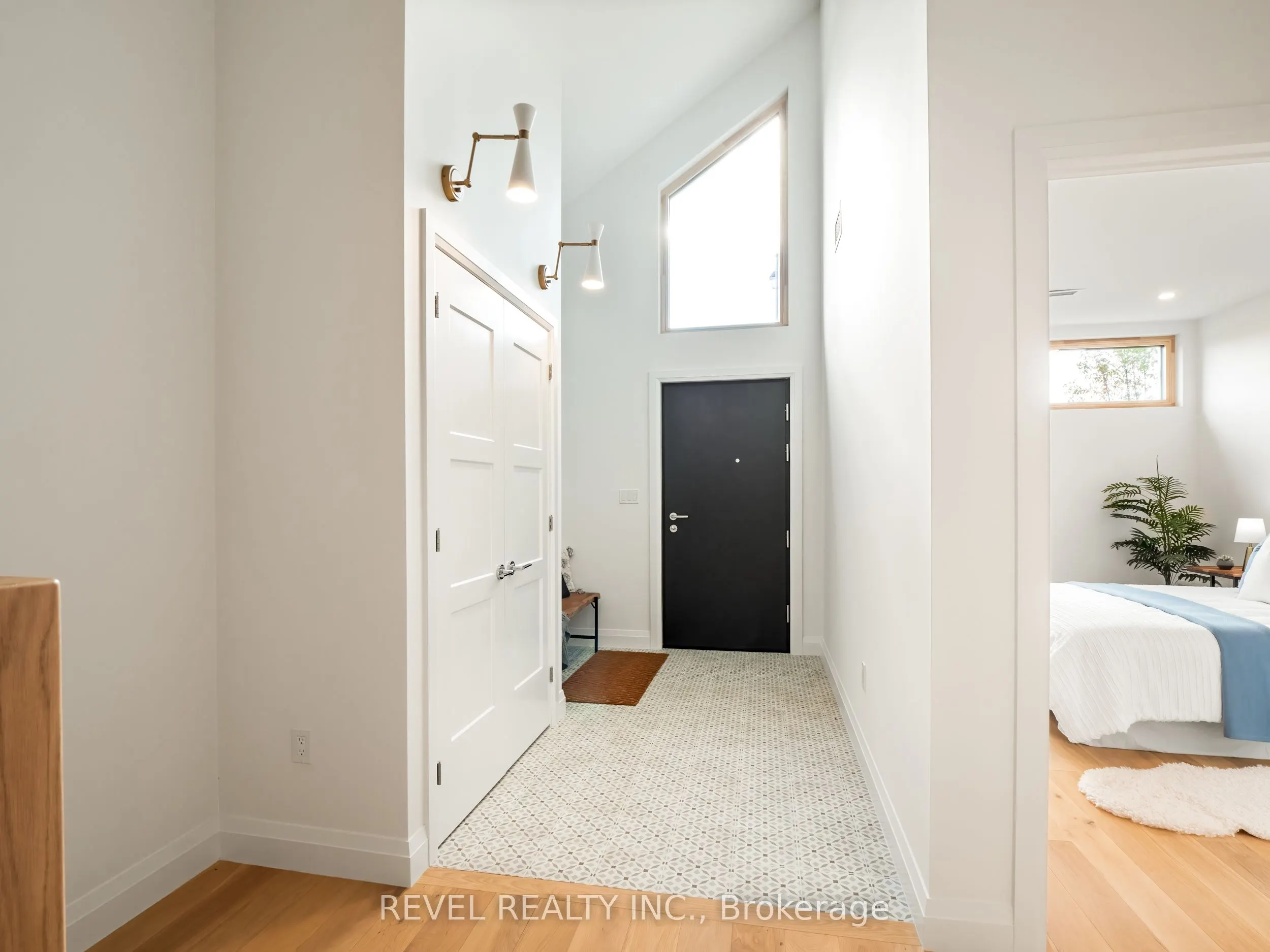 98 Elgin Street