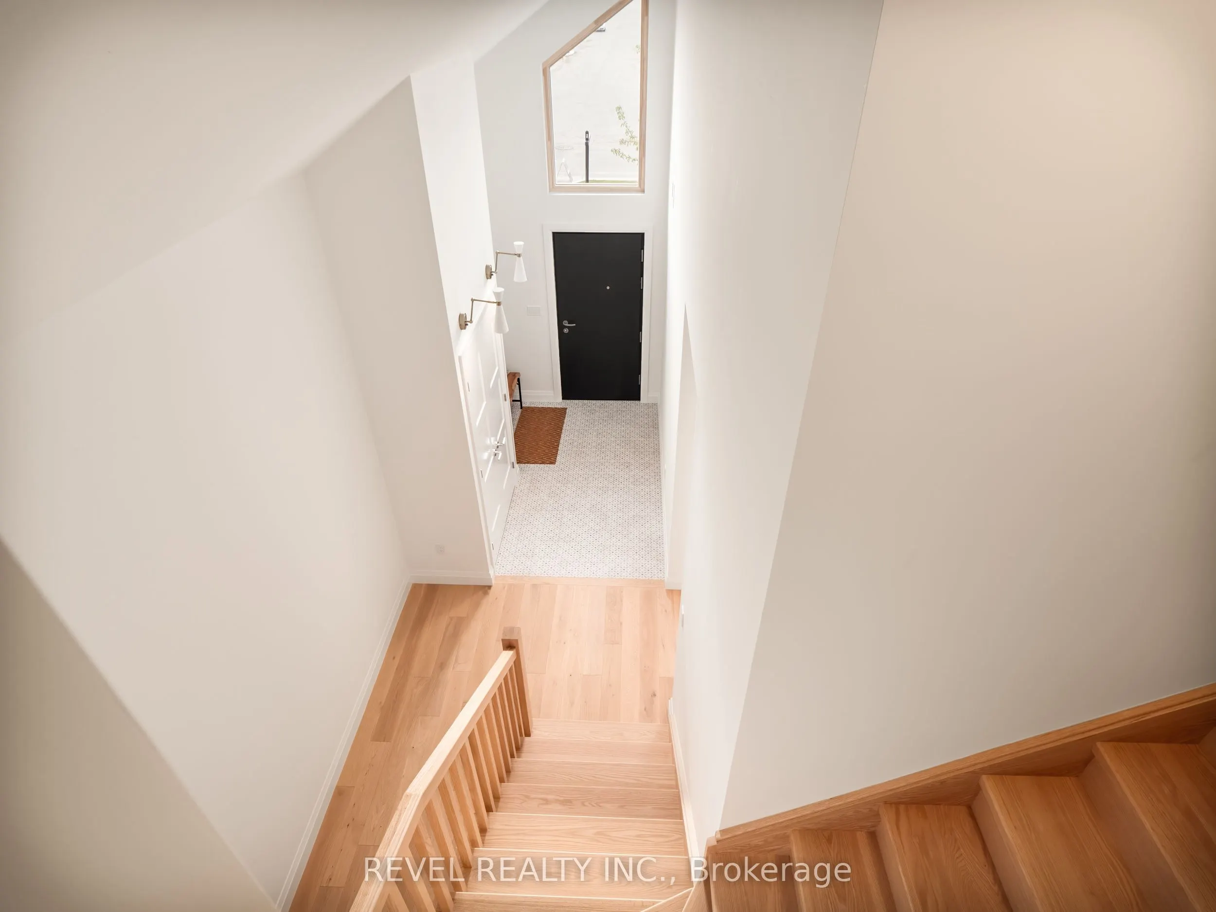 98 Elgin Street