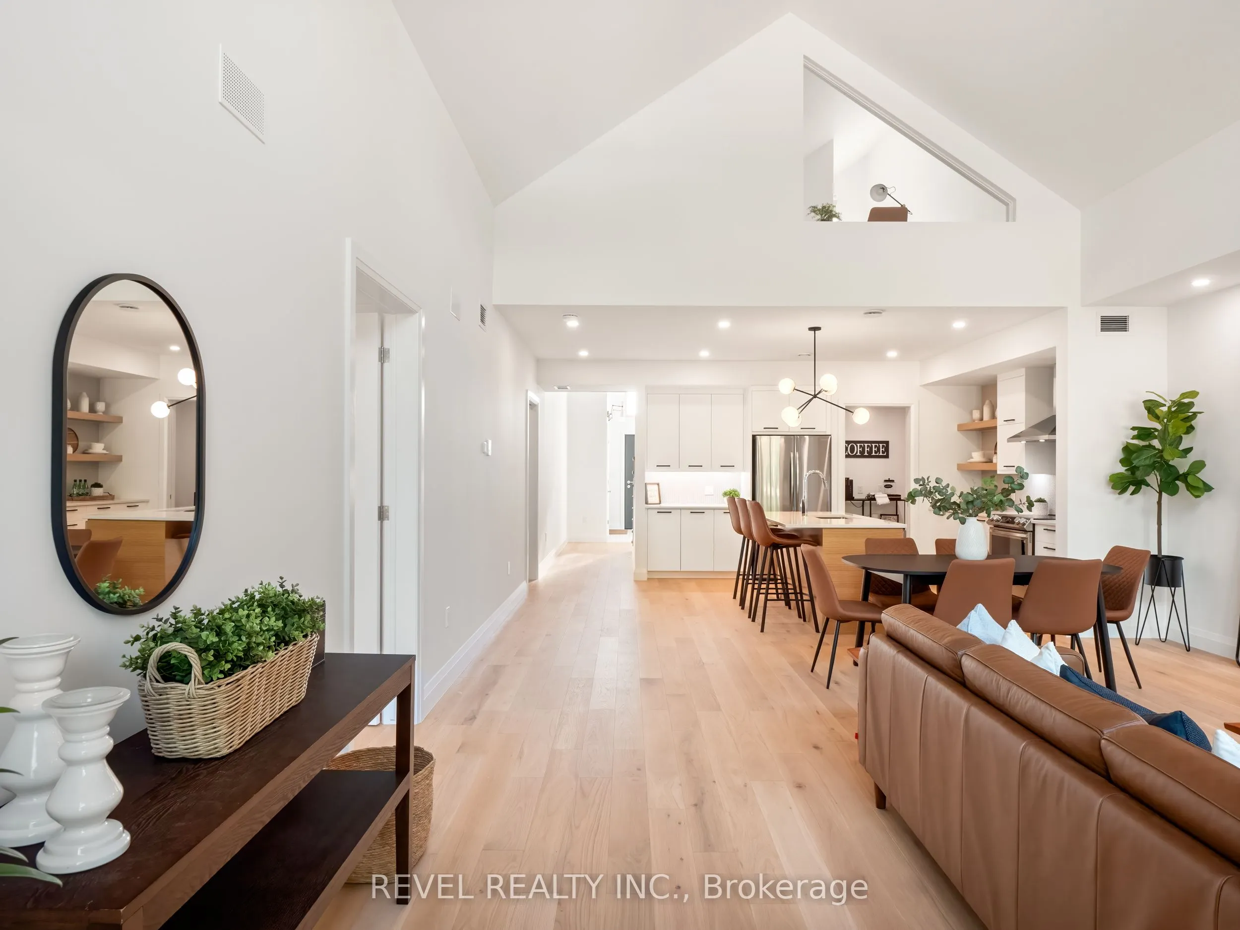 98 Elgin Street