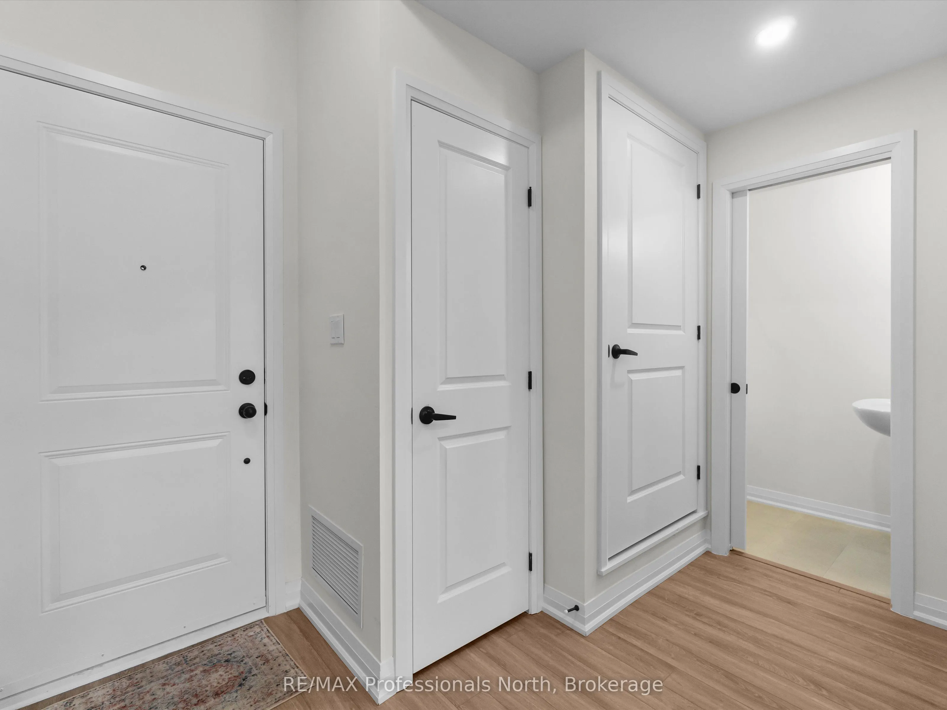 245 Crescent Bay Lane, #212