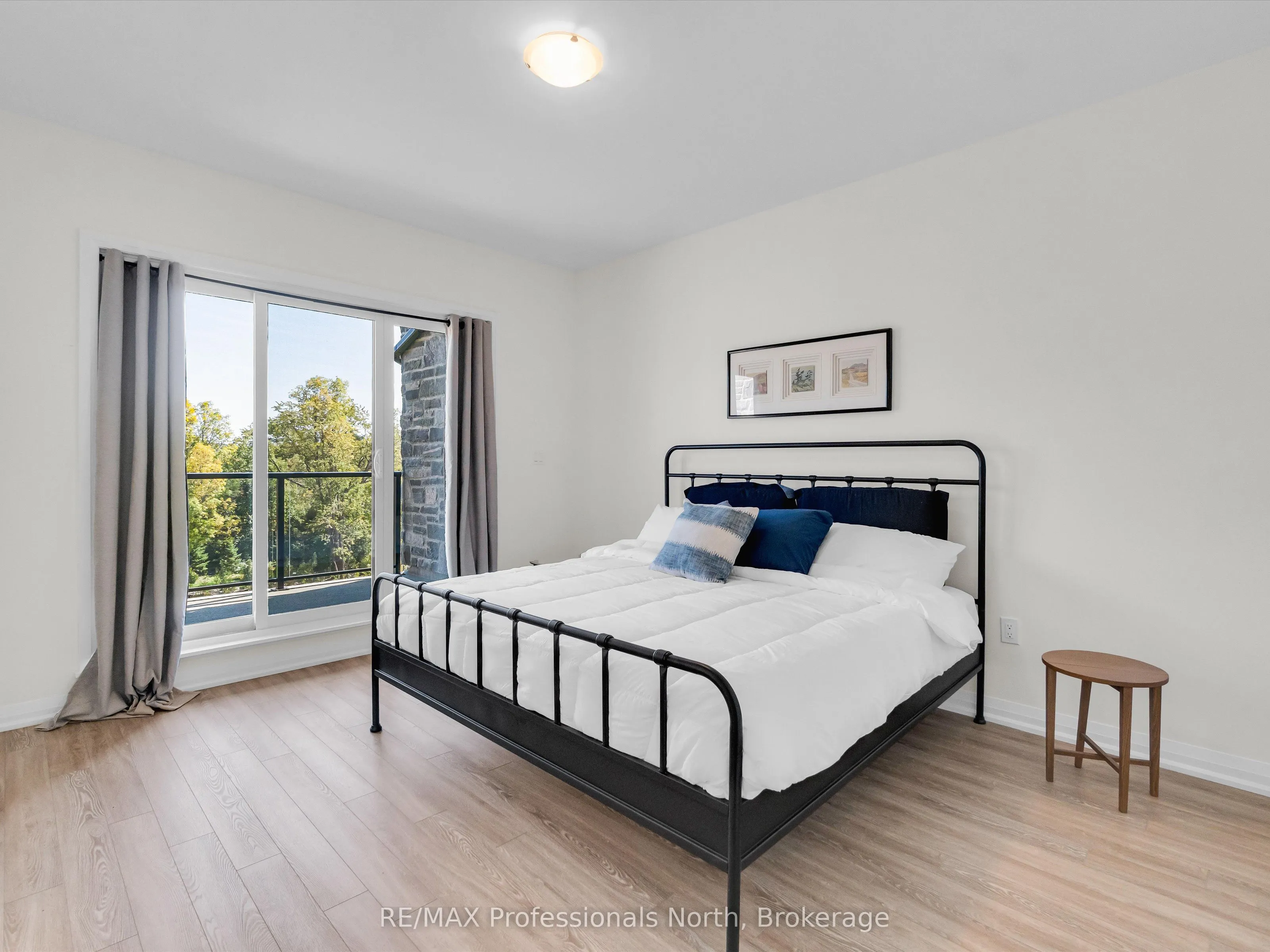245 Crescent Bay Lane, #212