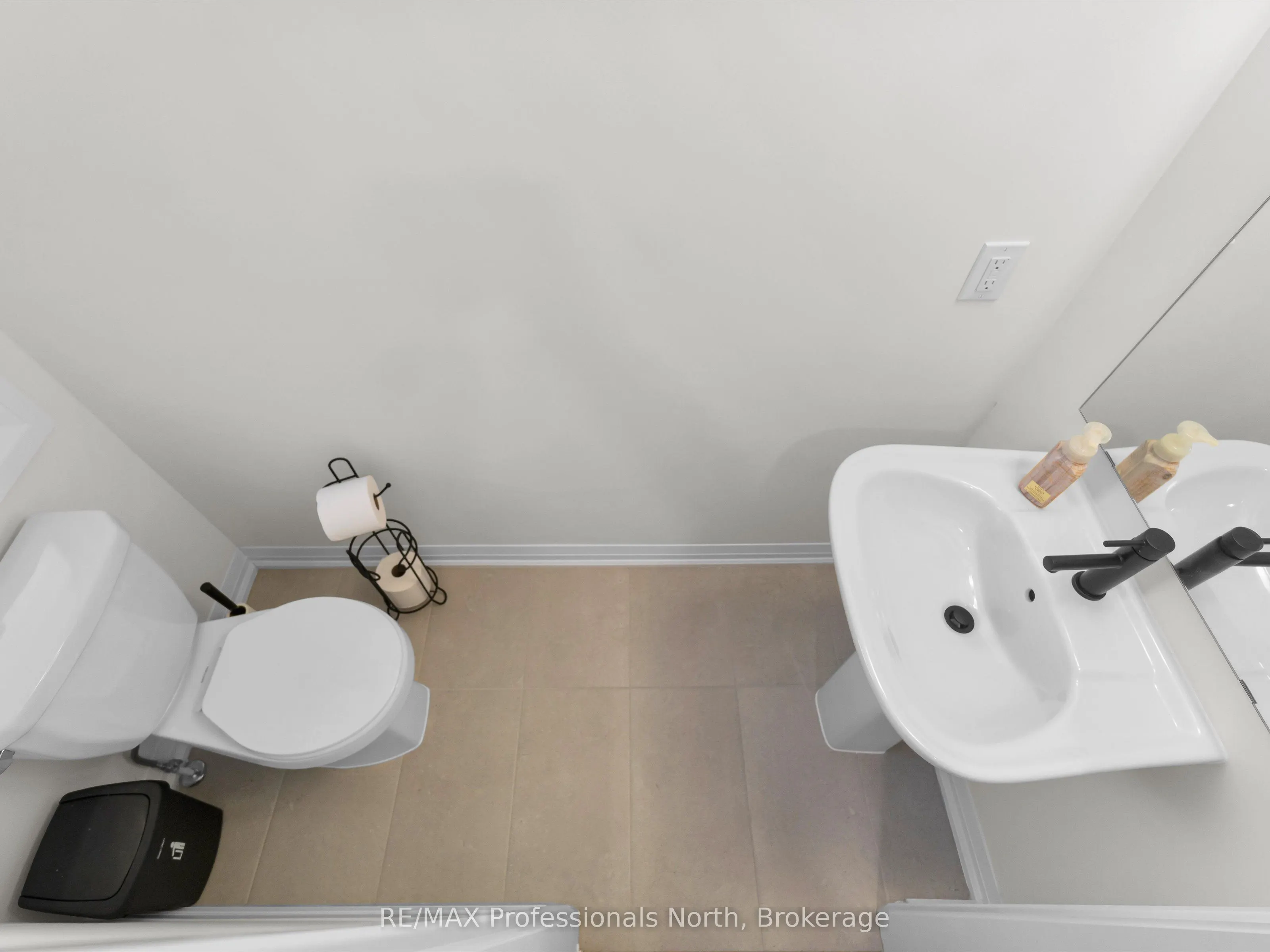 245 Crescent Bay Lane, #212