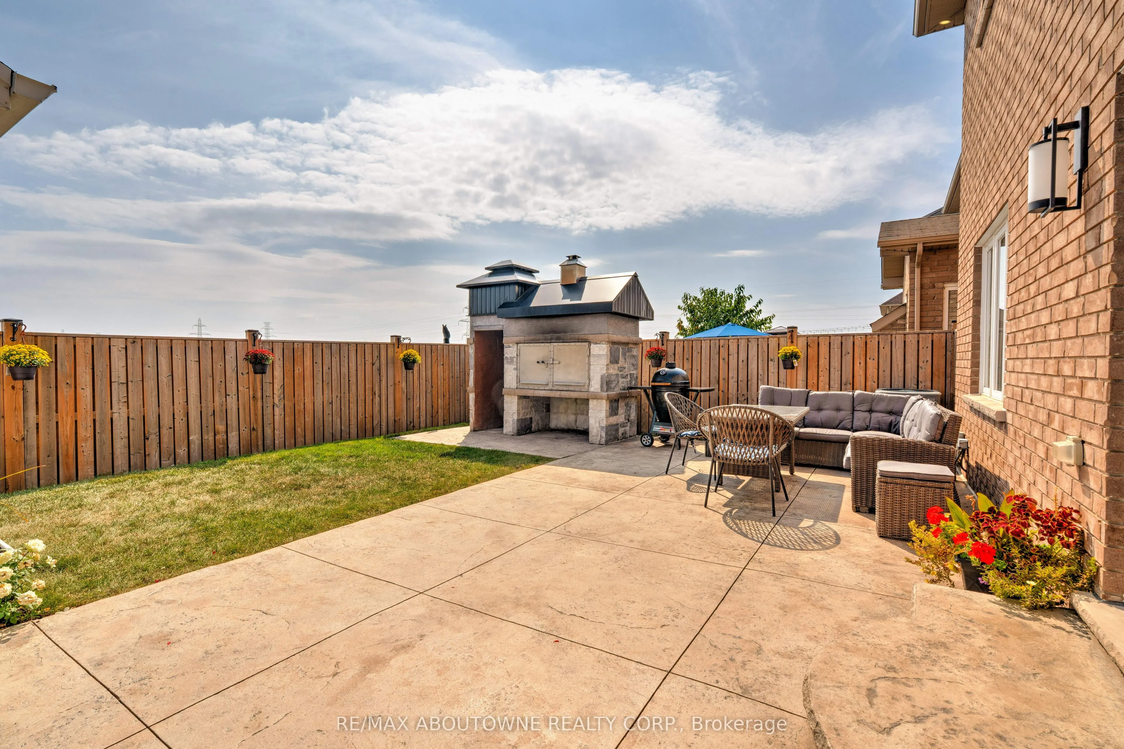 23 Colorado Boulevard