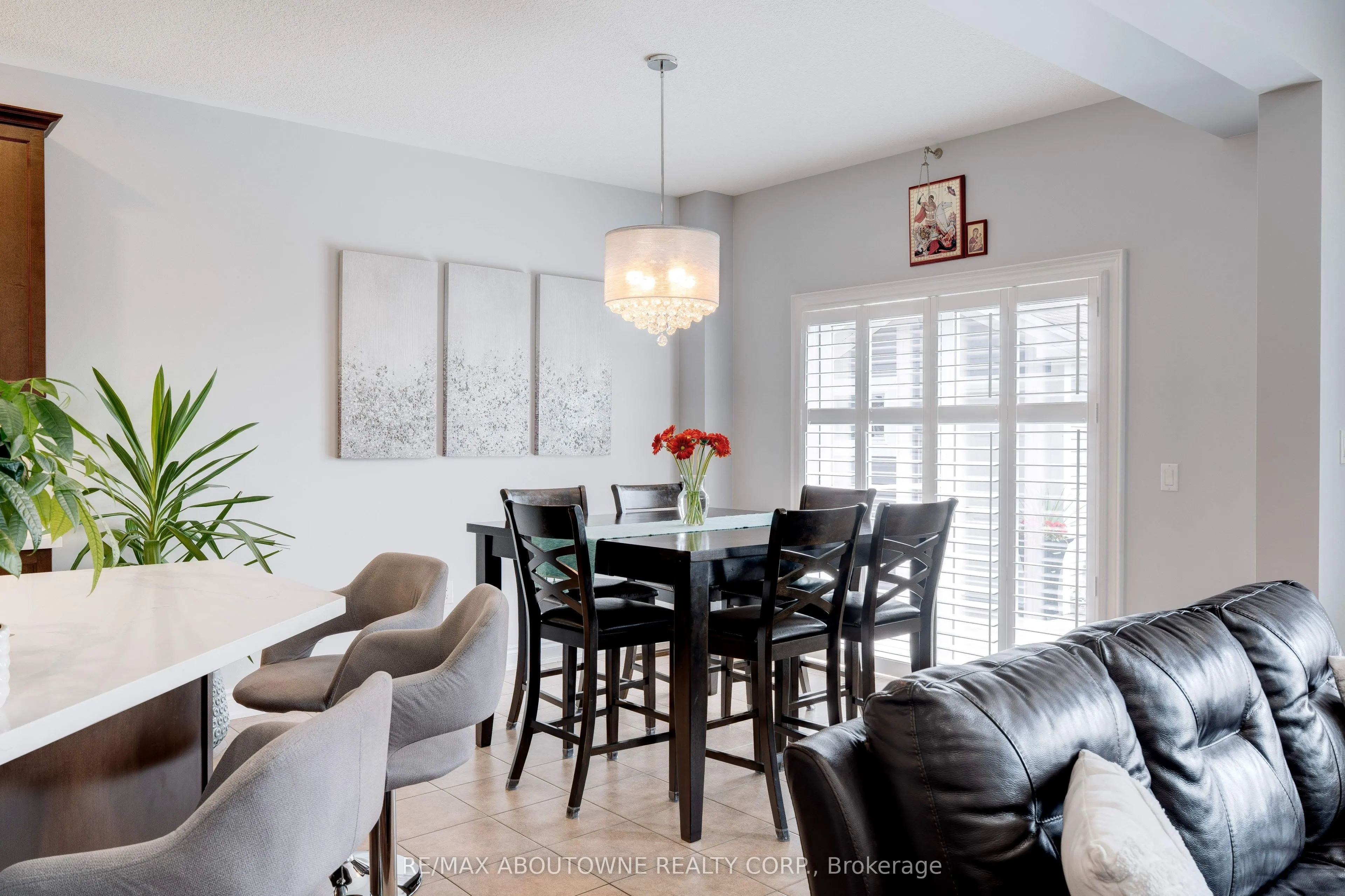 23 Colorado Boulevard