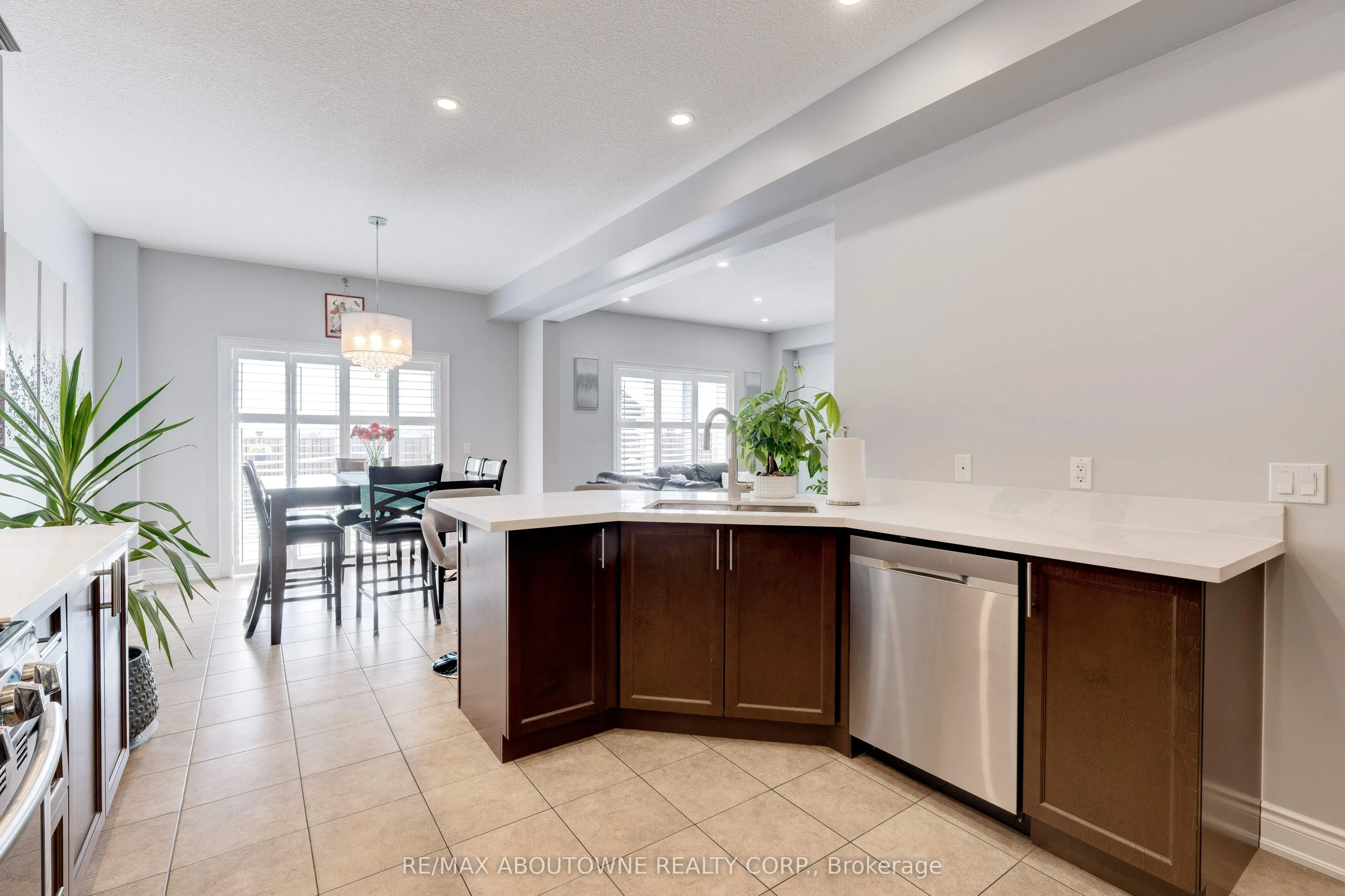 23 Colorado Boulevard