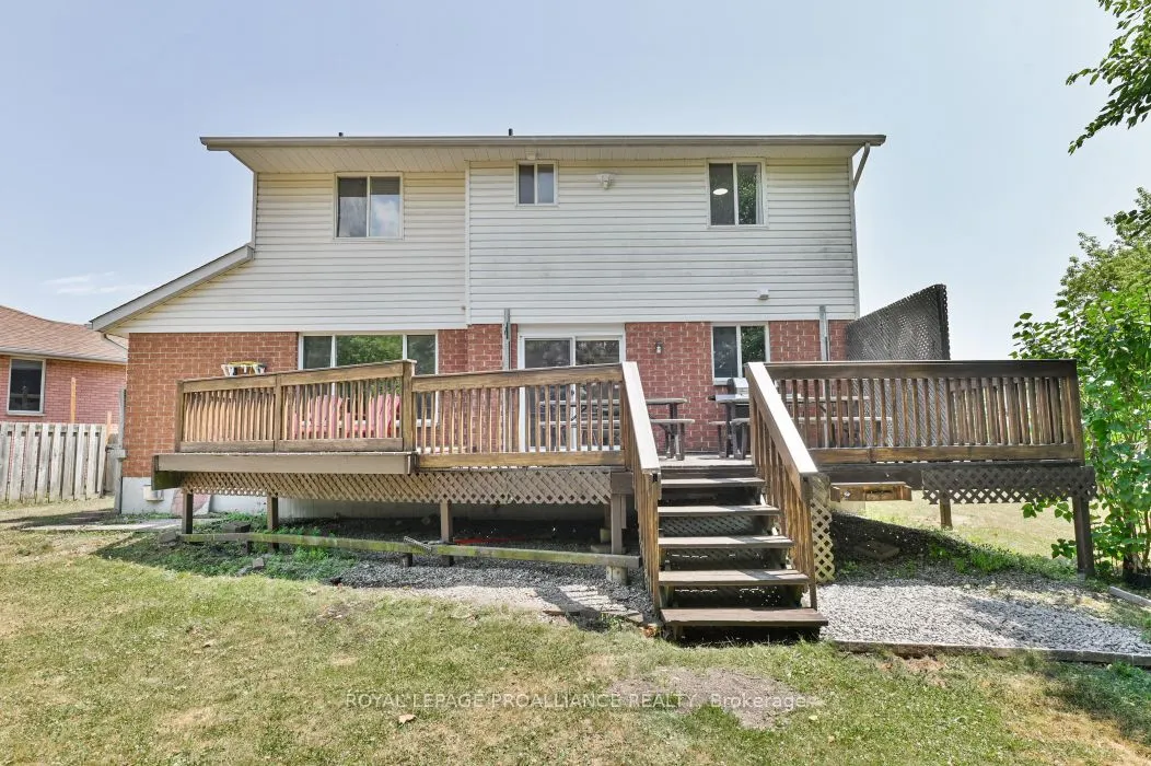 35 Loraine Avenue