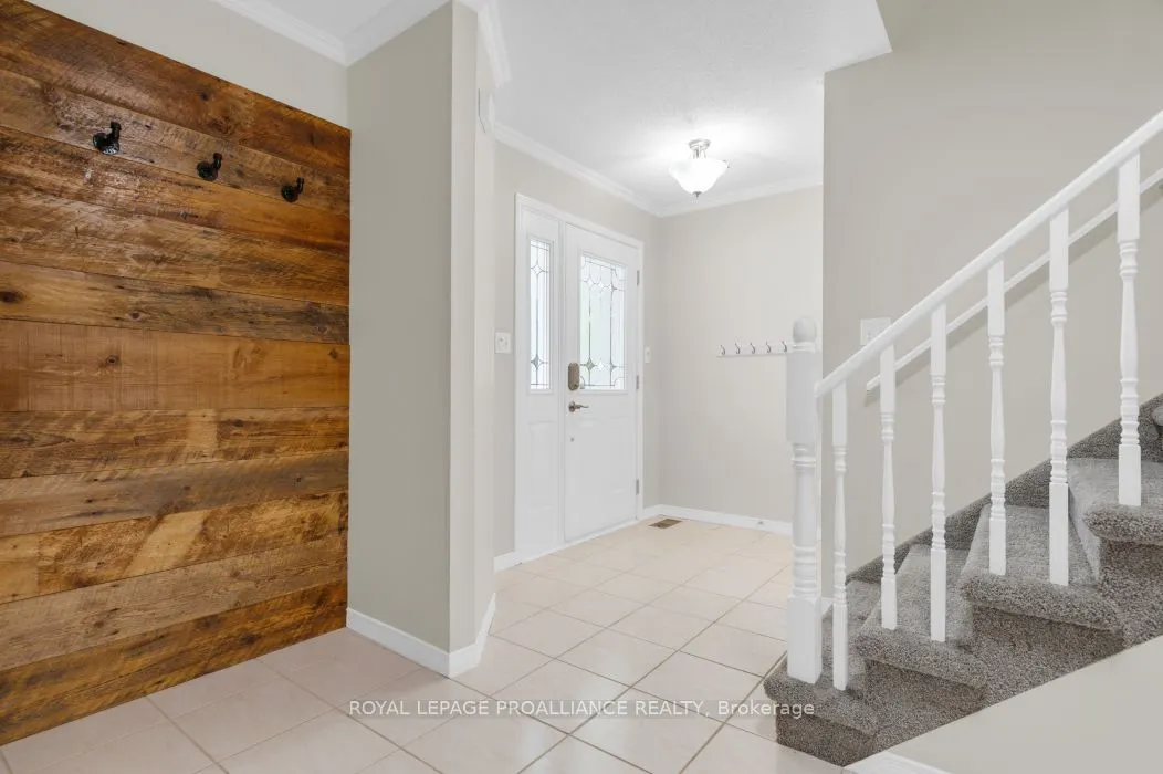 35 Loraine Avenue