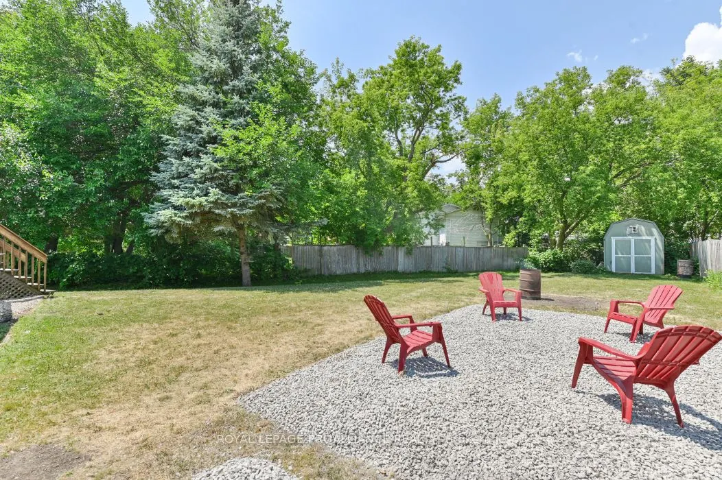 35 Loraine Avenue