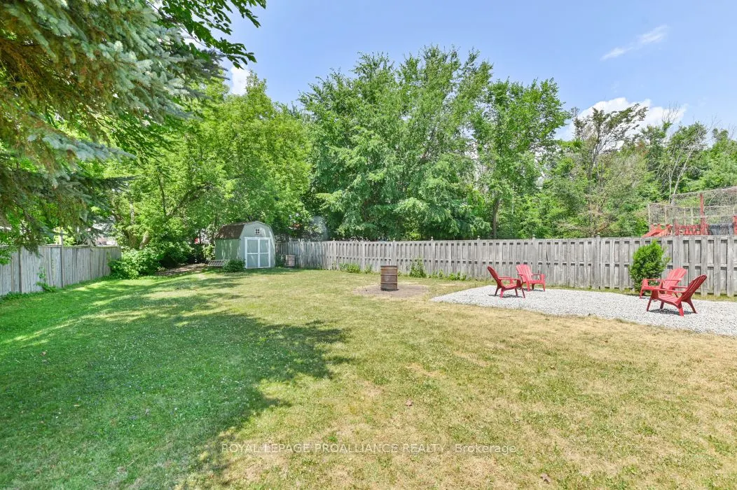 35 Loraine Avenue