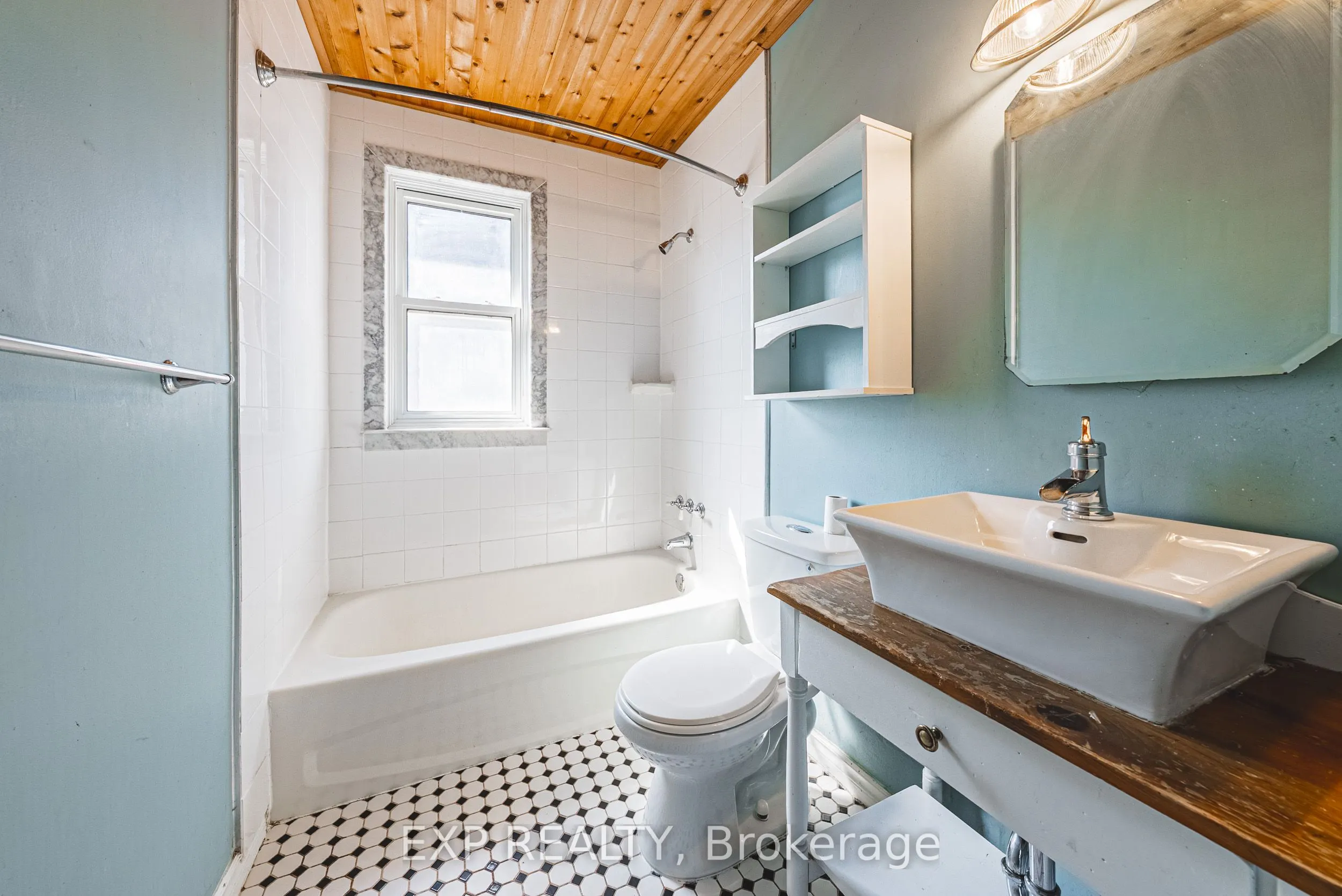 201 West 32nd Street