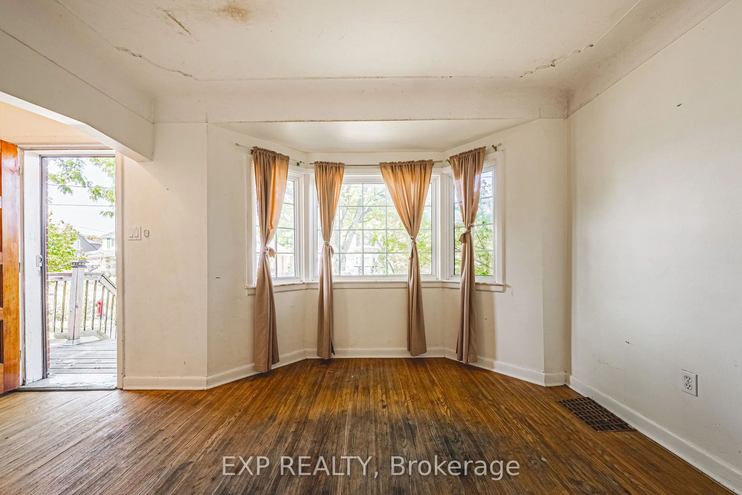 201 West 32nd Street