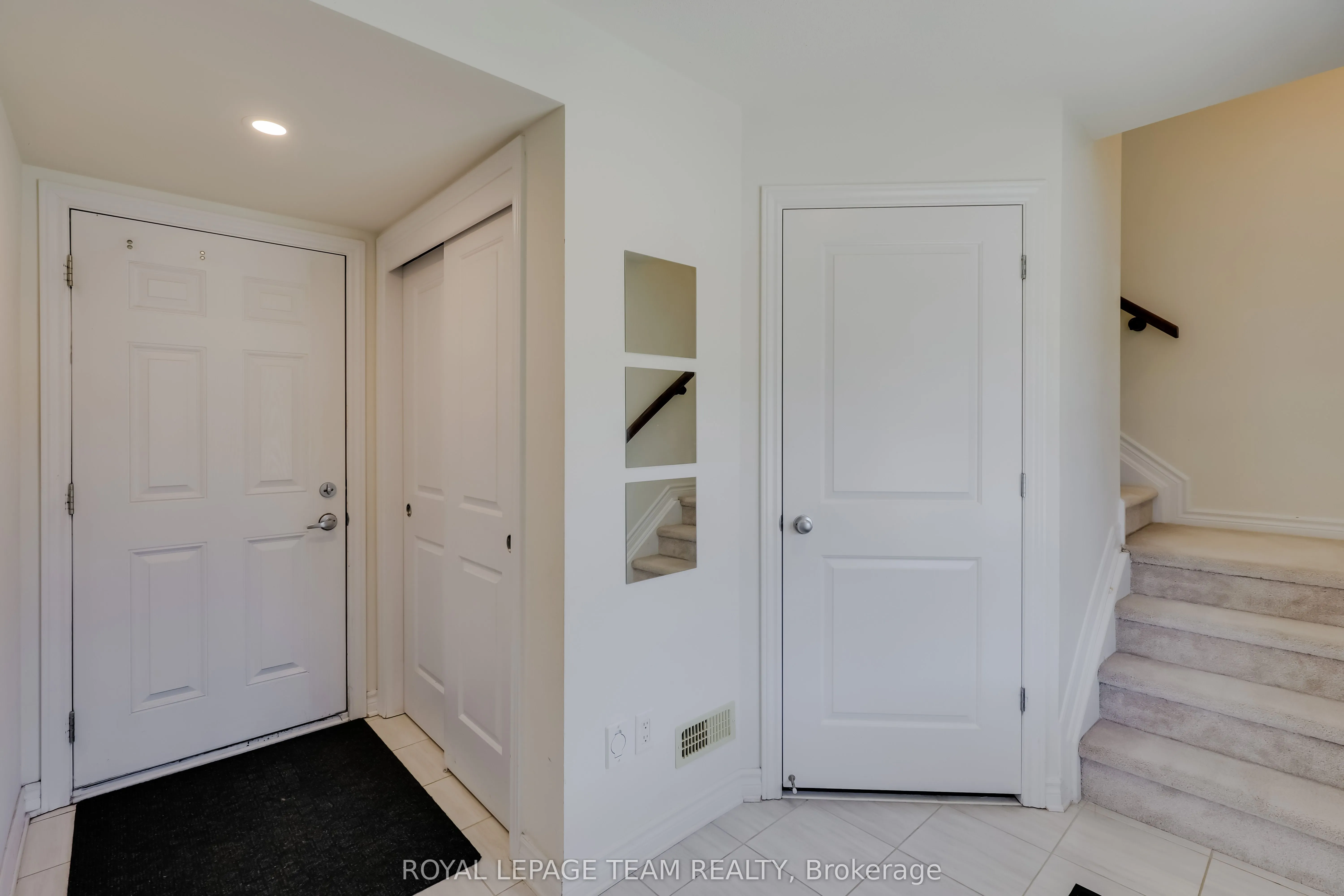 254 Halyard Way