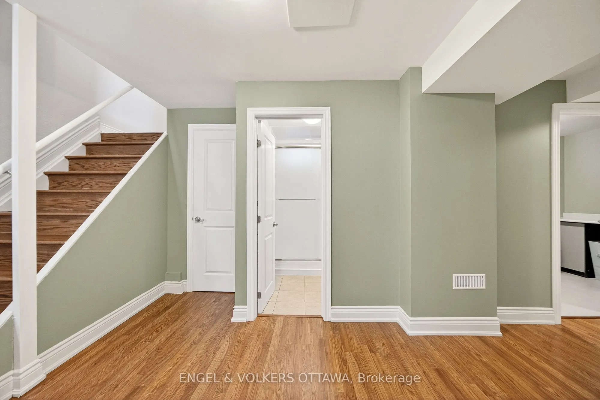 1291 Notting Hill Avenue