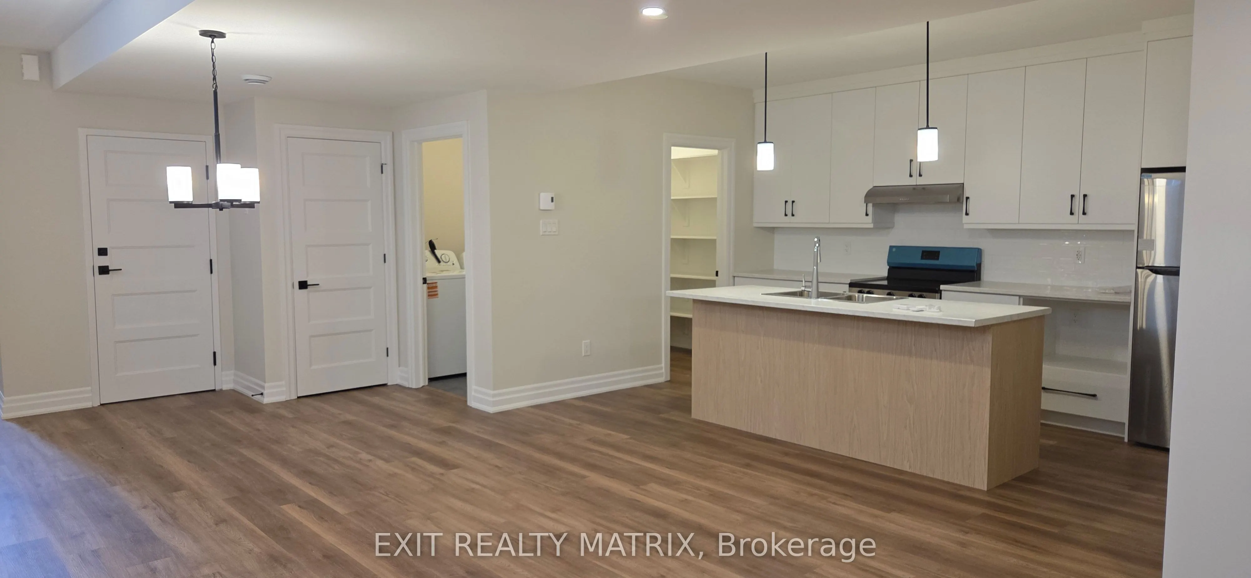 542 Regina Street, #A