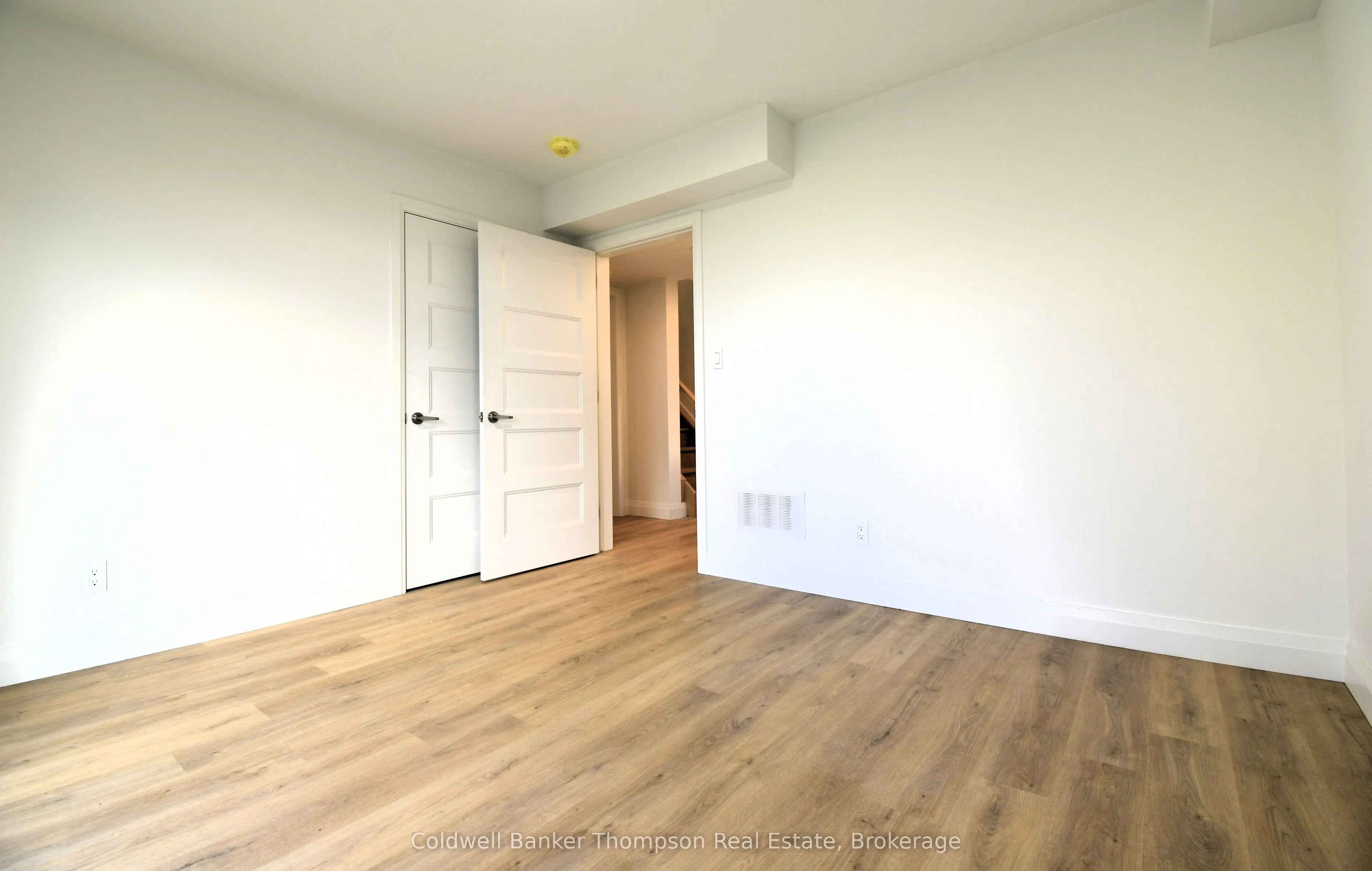 2-54 Florence Street W