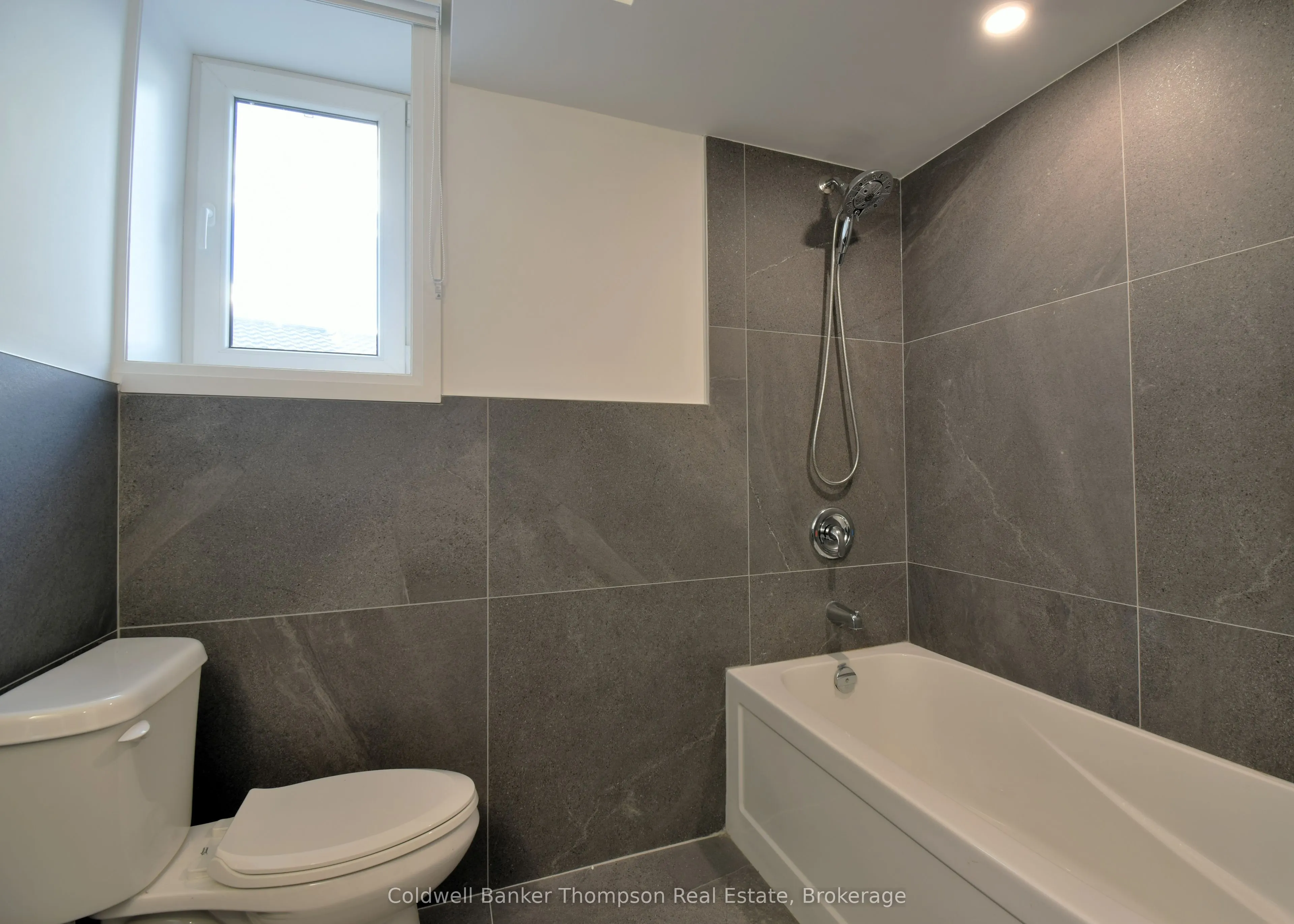 2-54 Florence Street W