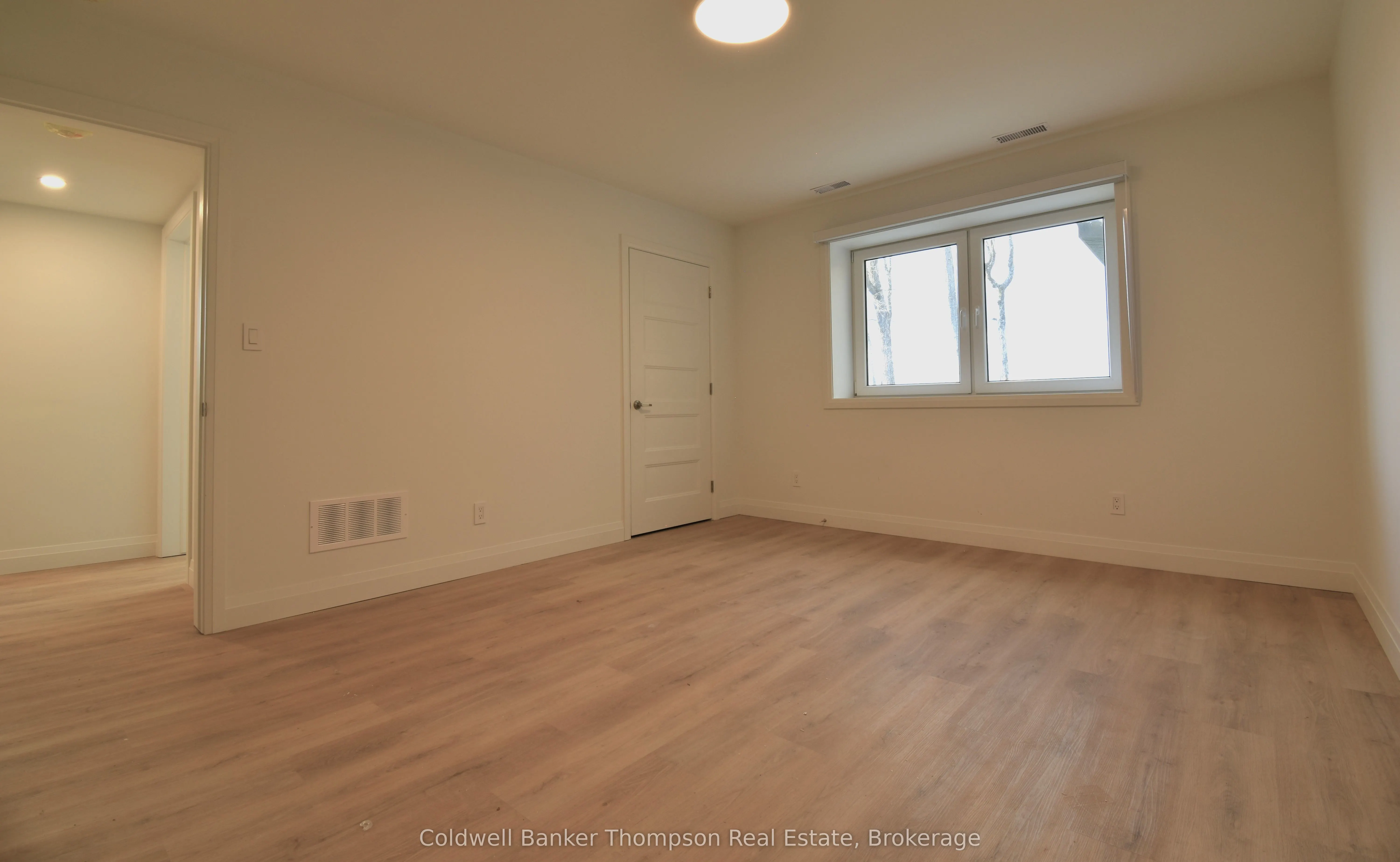 2-54 Florence Street W