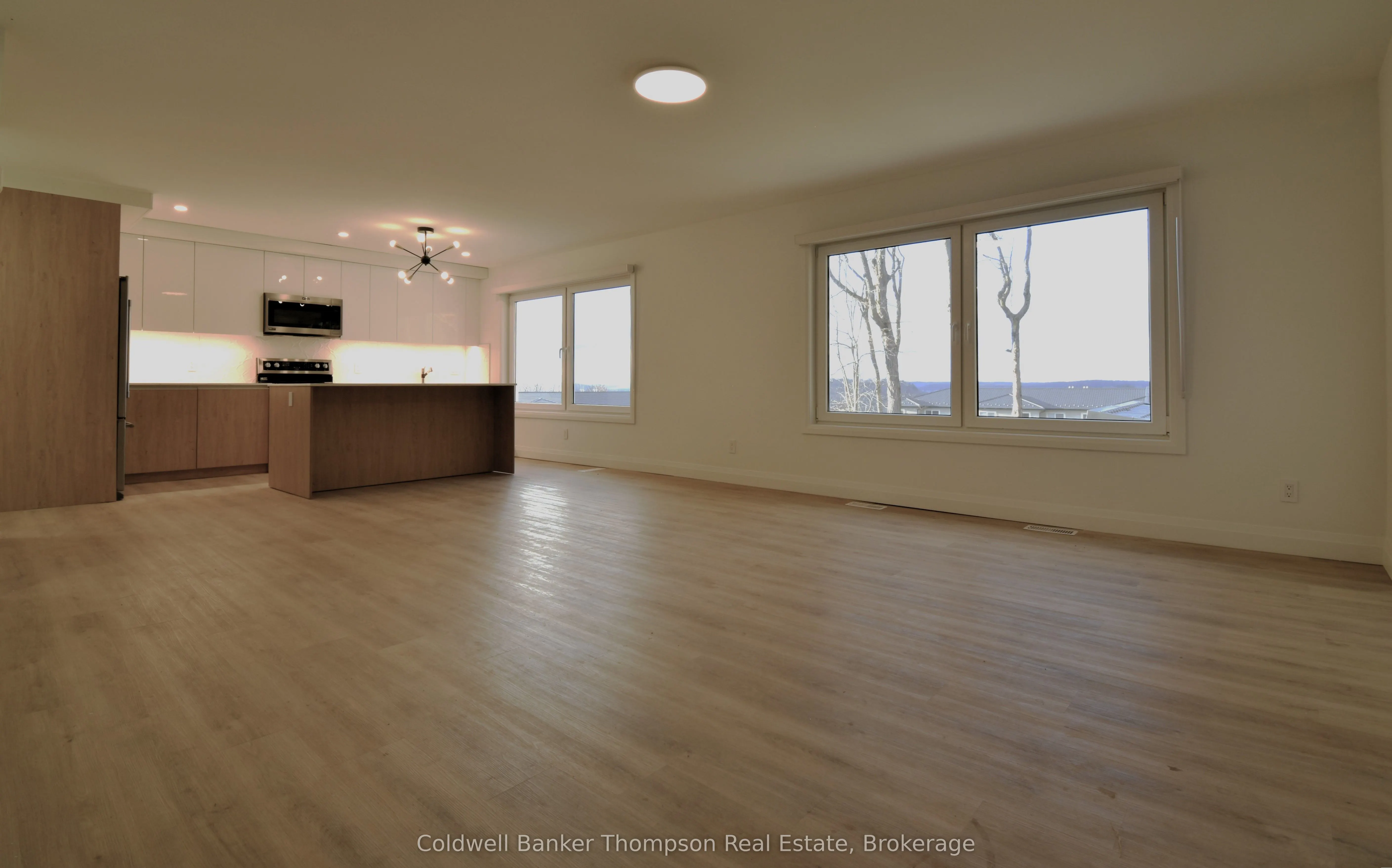 2-54 Florence Street W