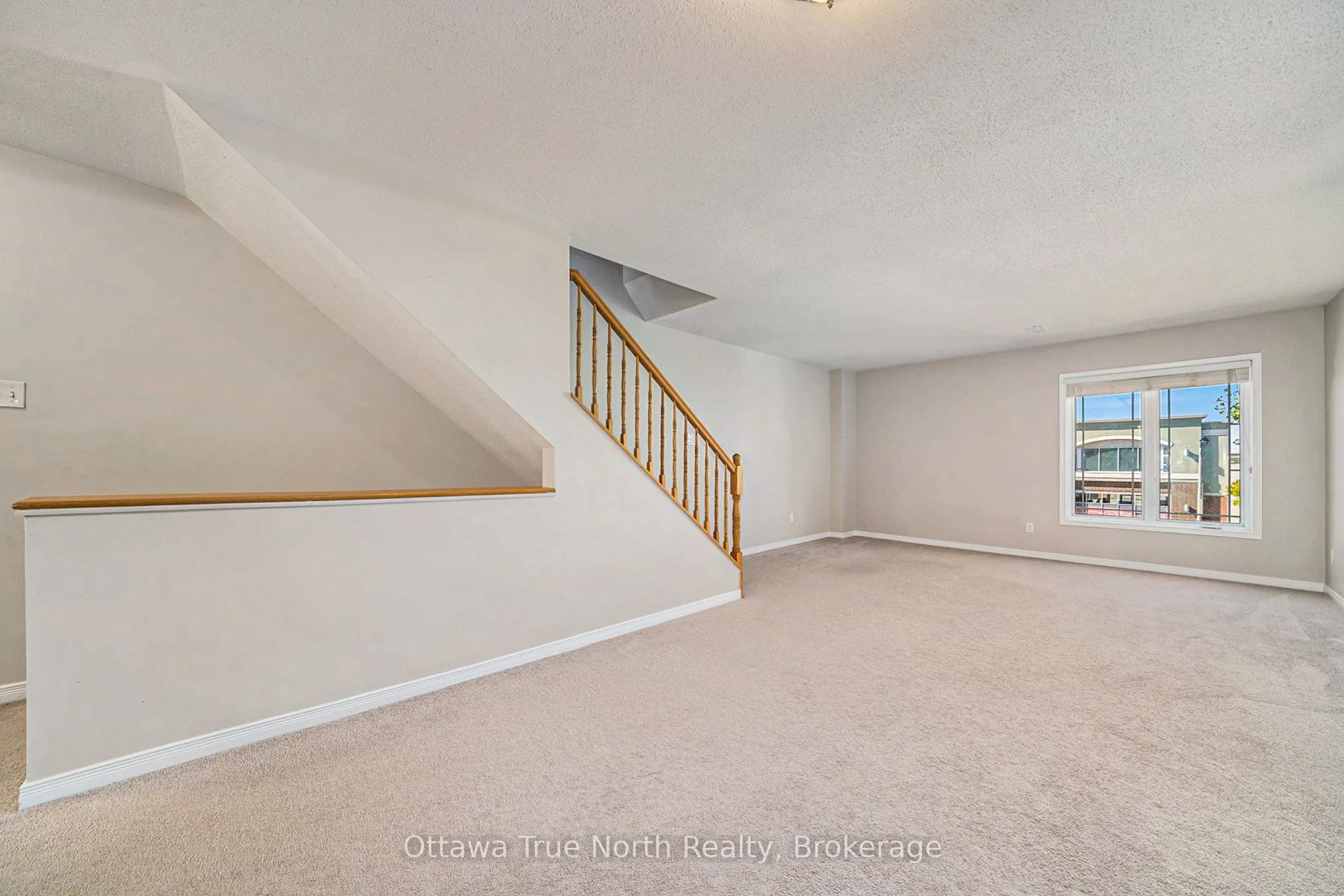 240 Chapman Mills Drive, #10