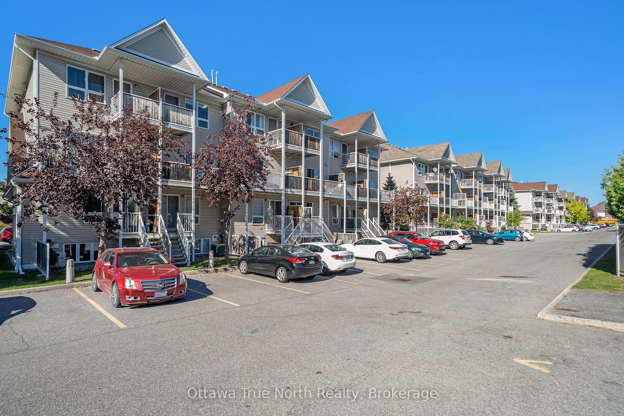 240 Chapman Mills Drive, #10