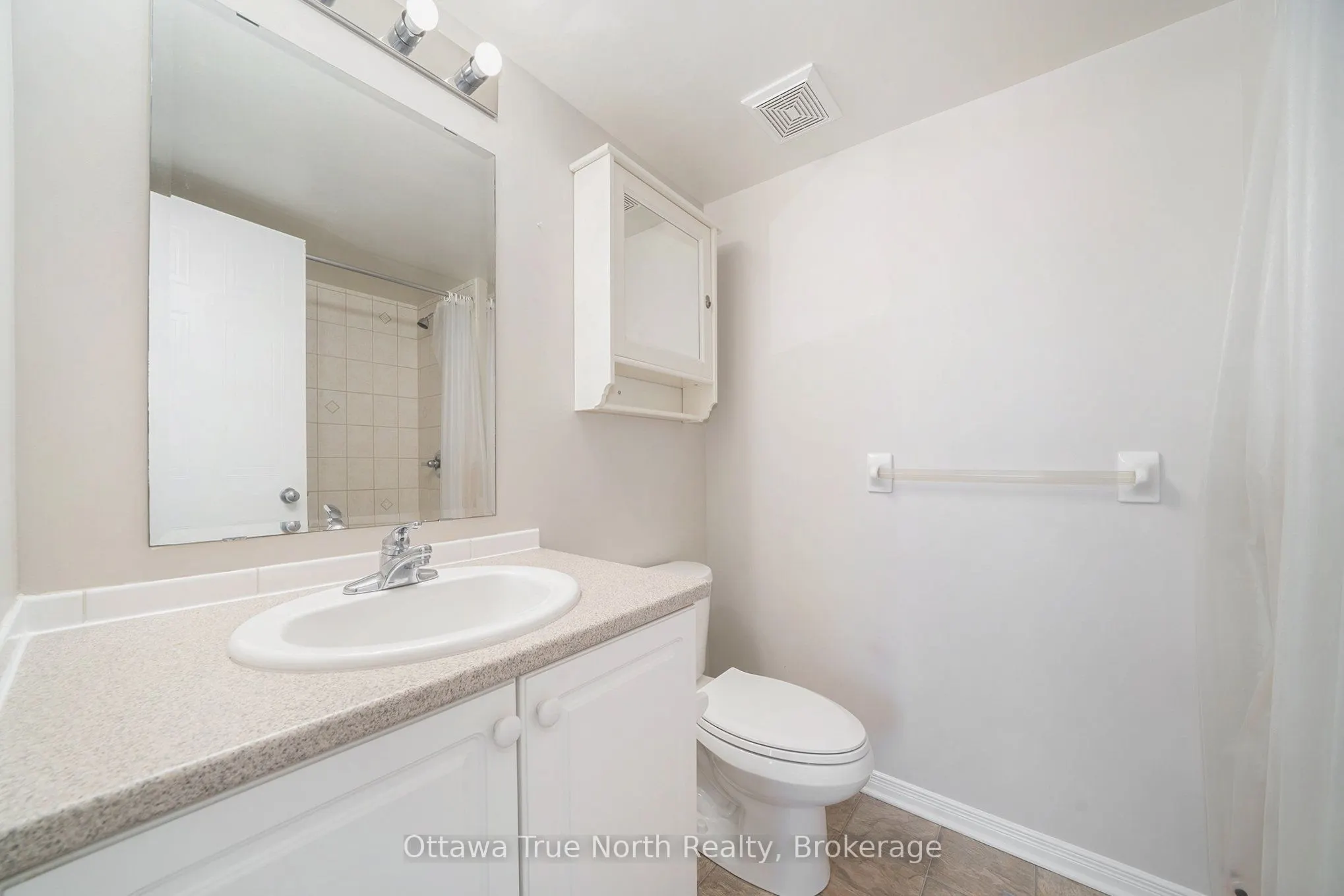 240 Chapman Mills Drive, #10