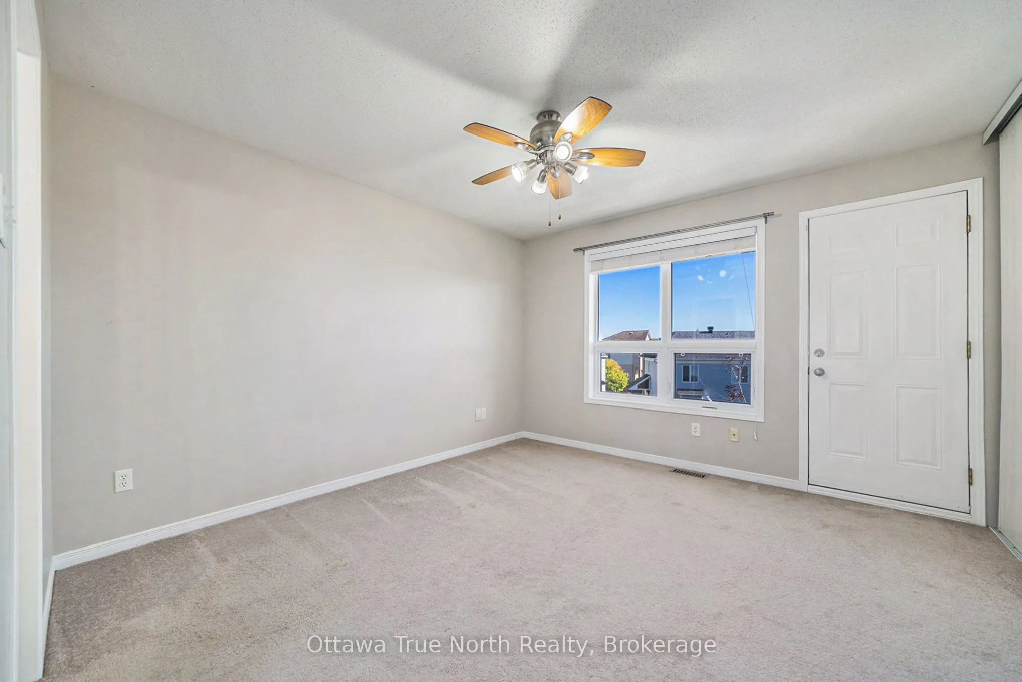 240 Chapman Mills Drive, #10