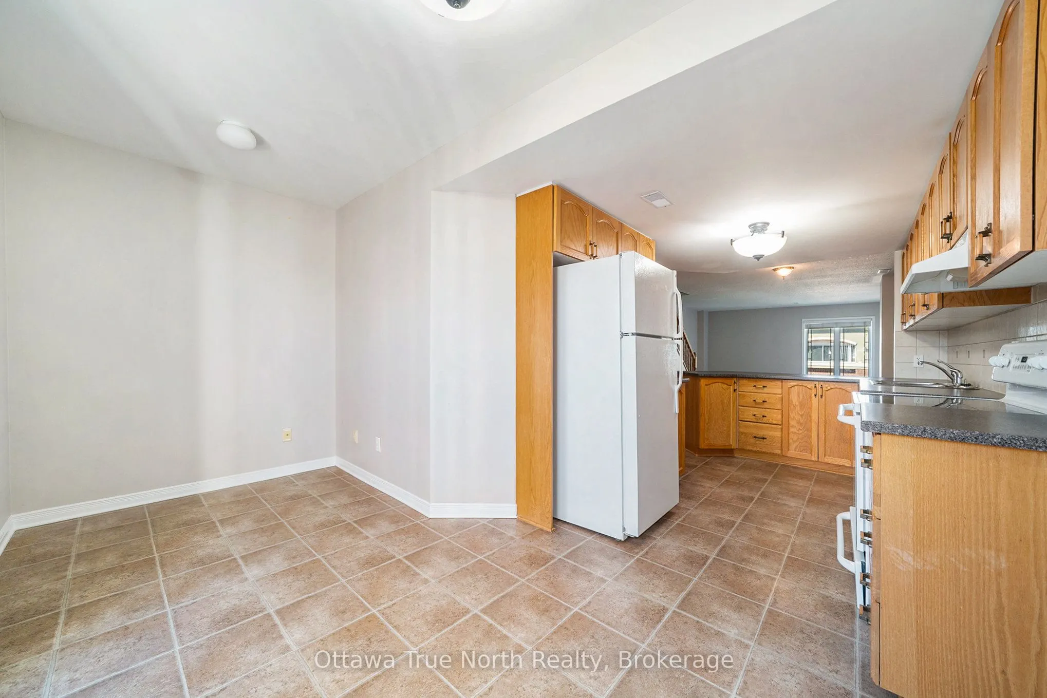 240 Chapman Mills Drive, #10