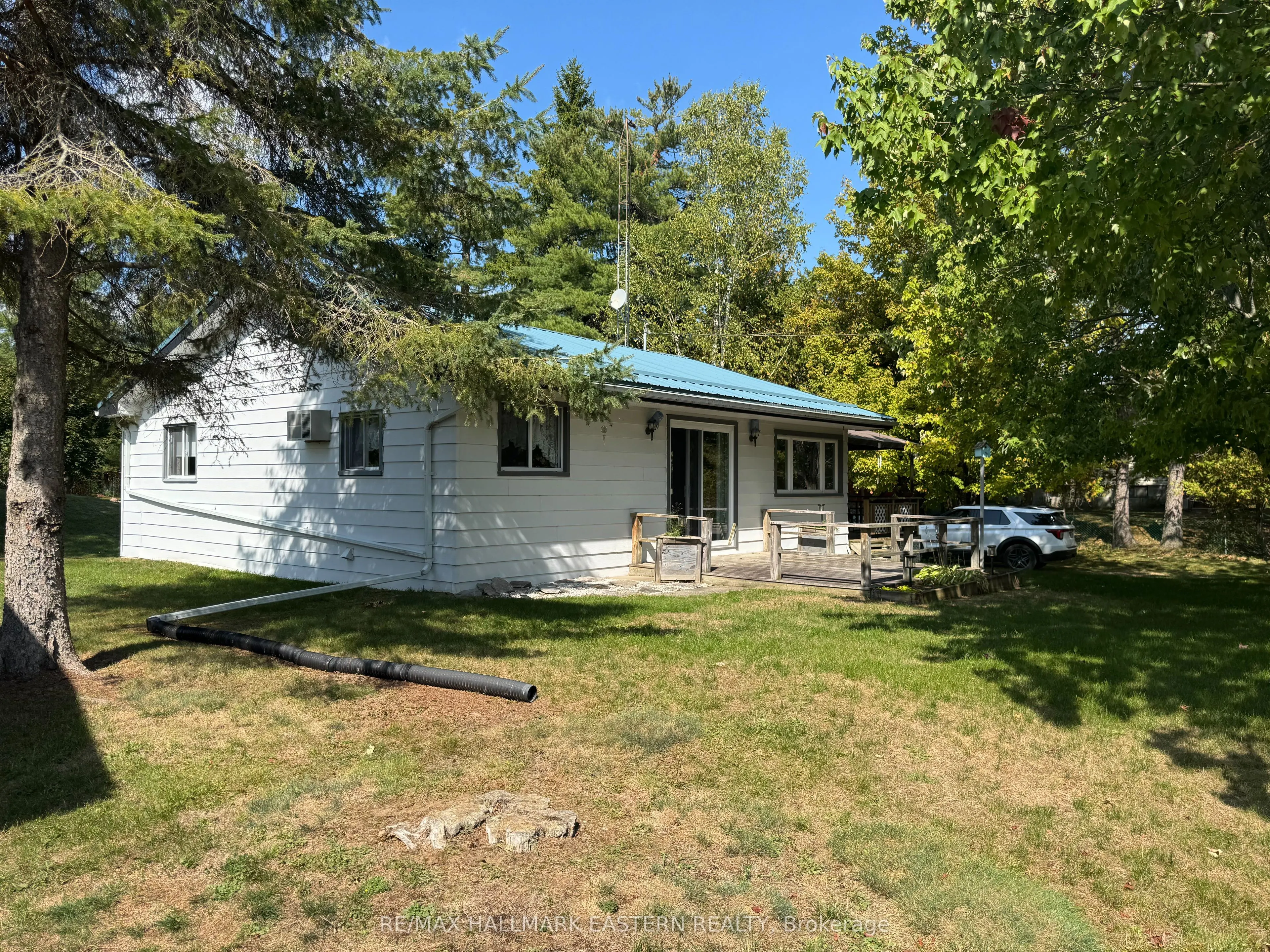 46 Lakeview Cottage Road SE