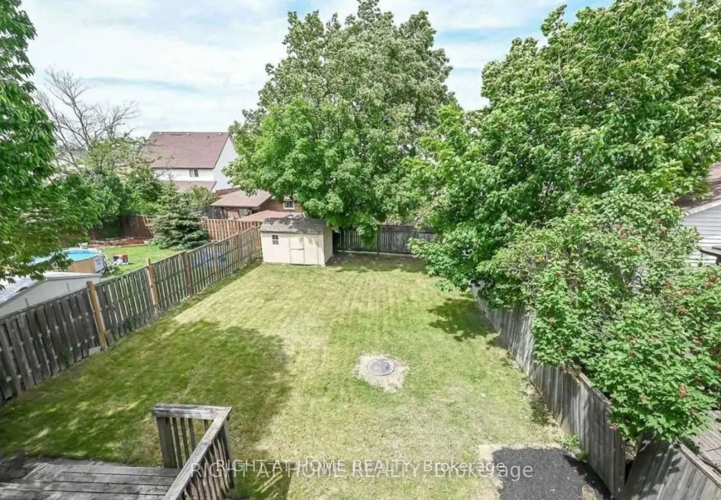 1025 Stone Church Road E