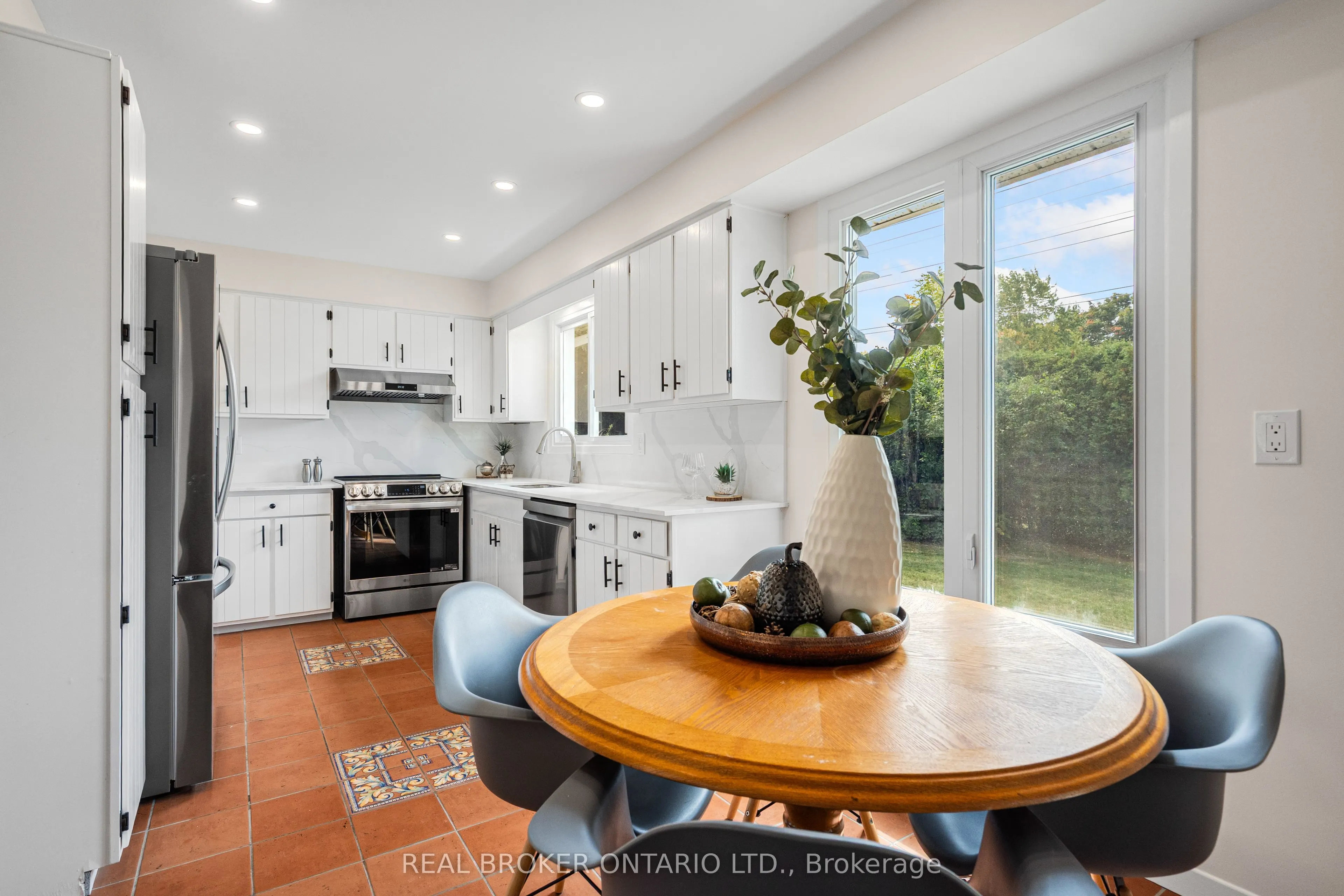 62 Herschel Crescent