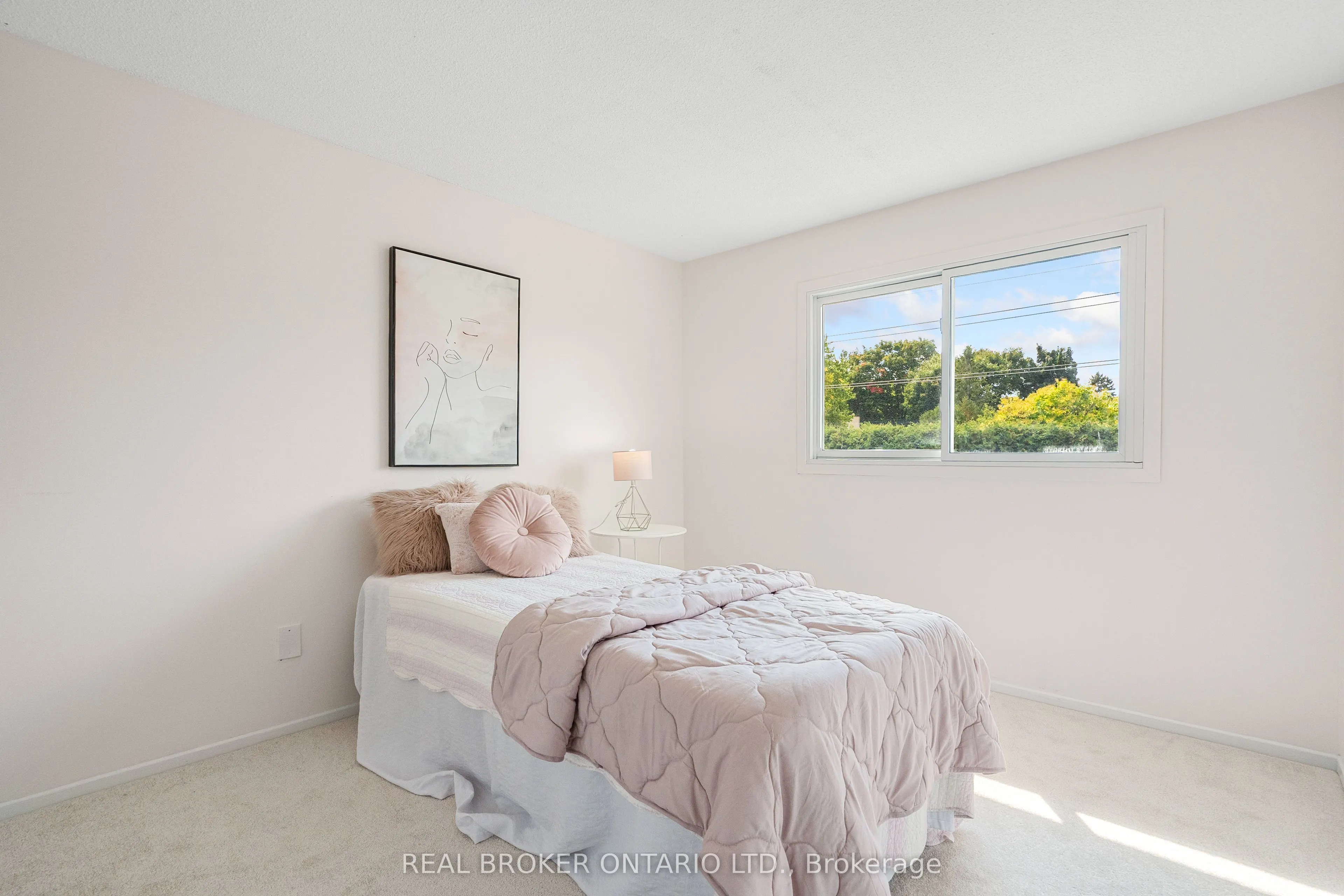 62 Herschel Crescent