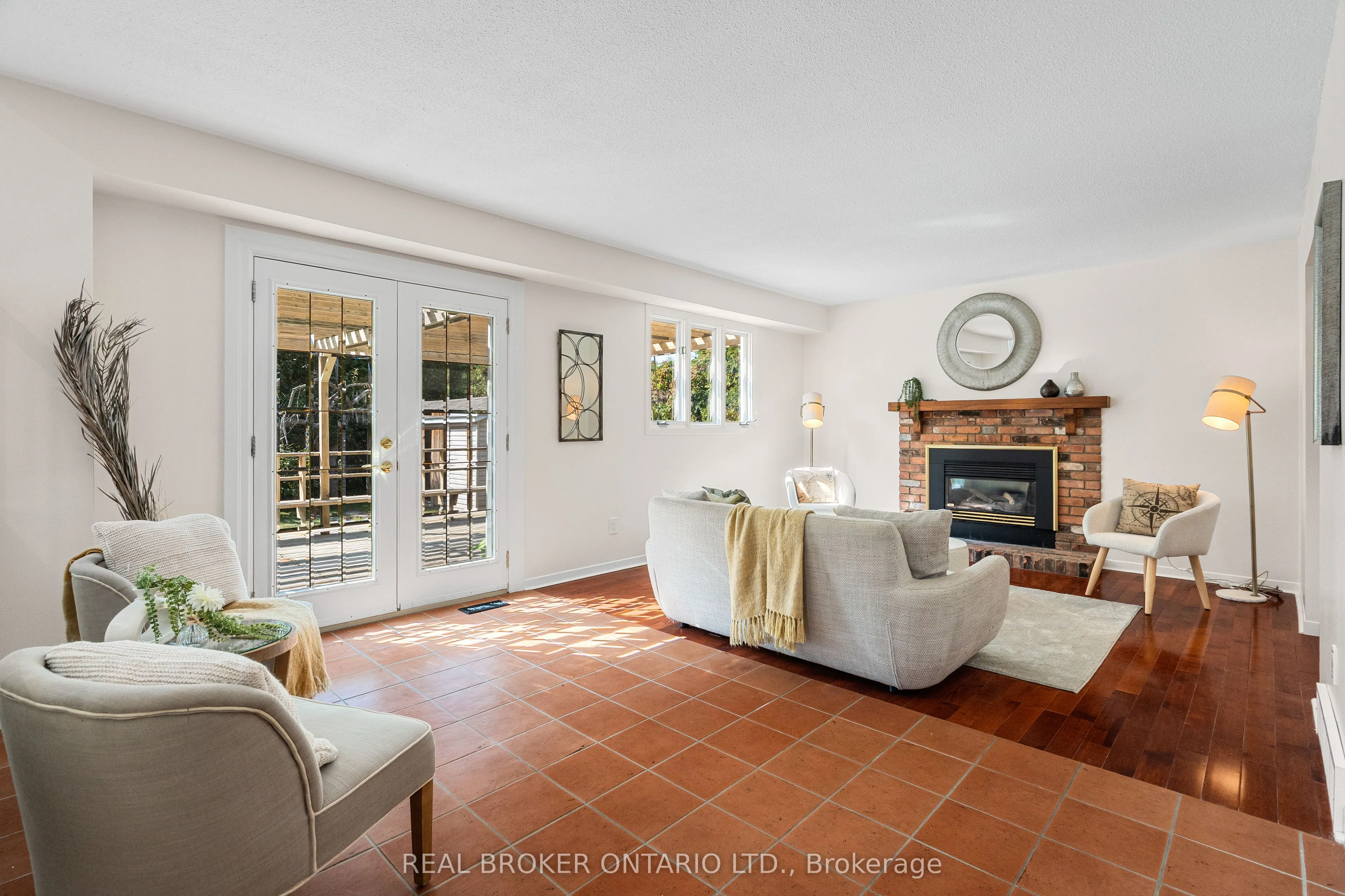 62 Herschel Crescent