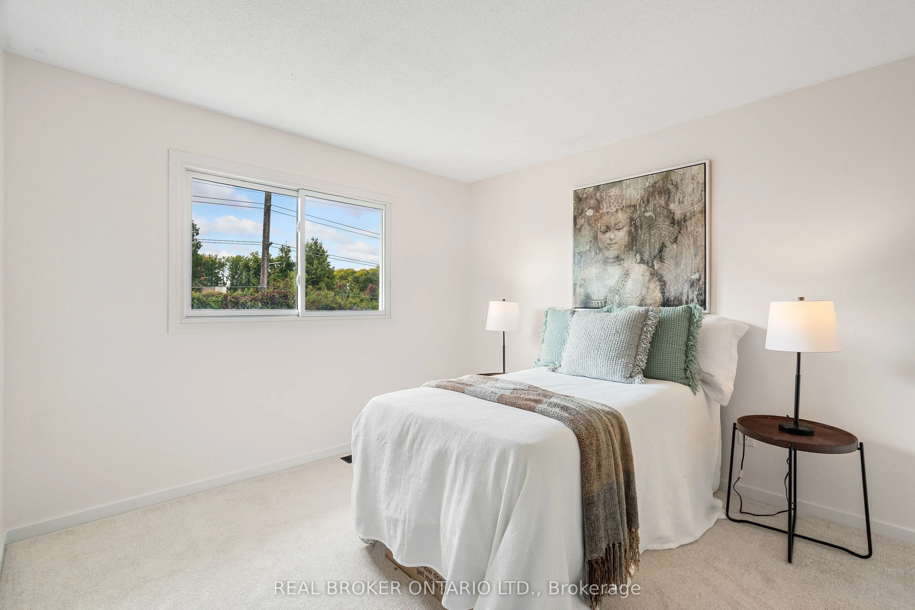 62 Herschel Crescent