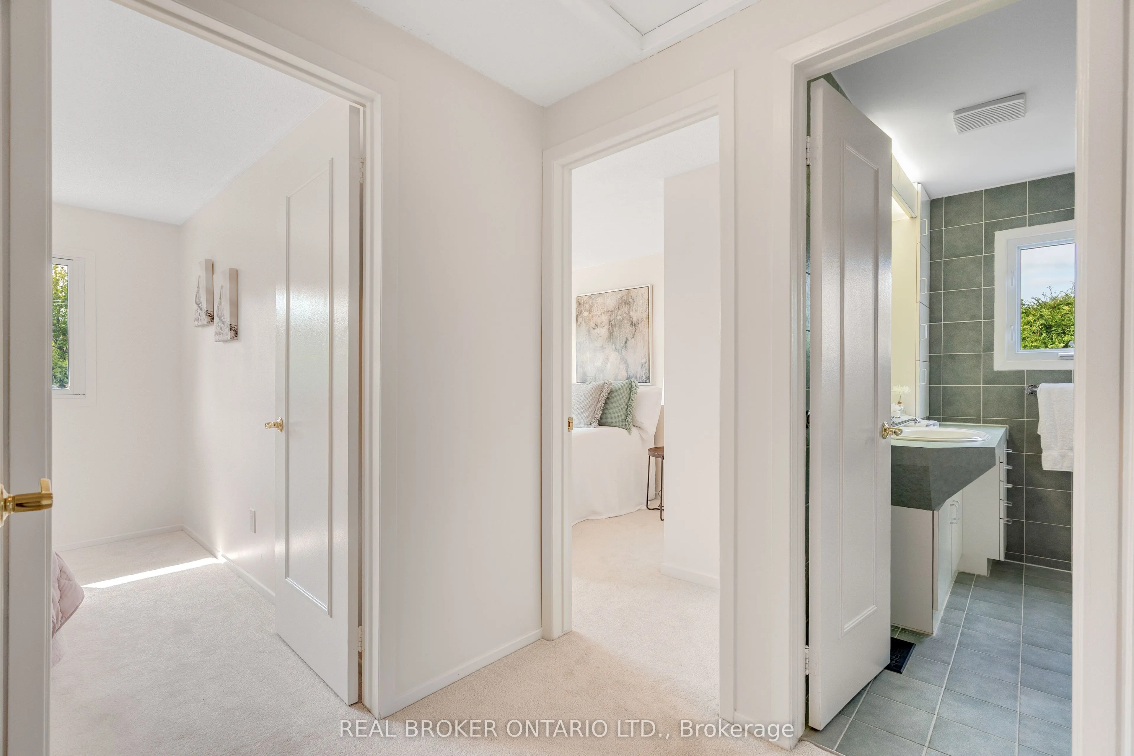 62 Herschel Crescent