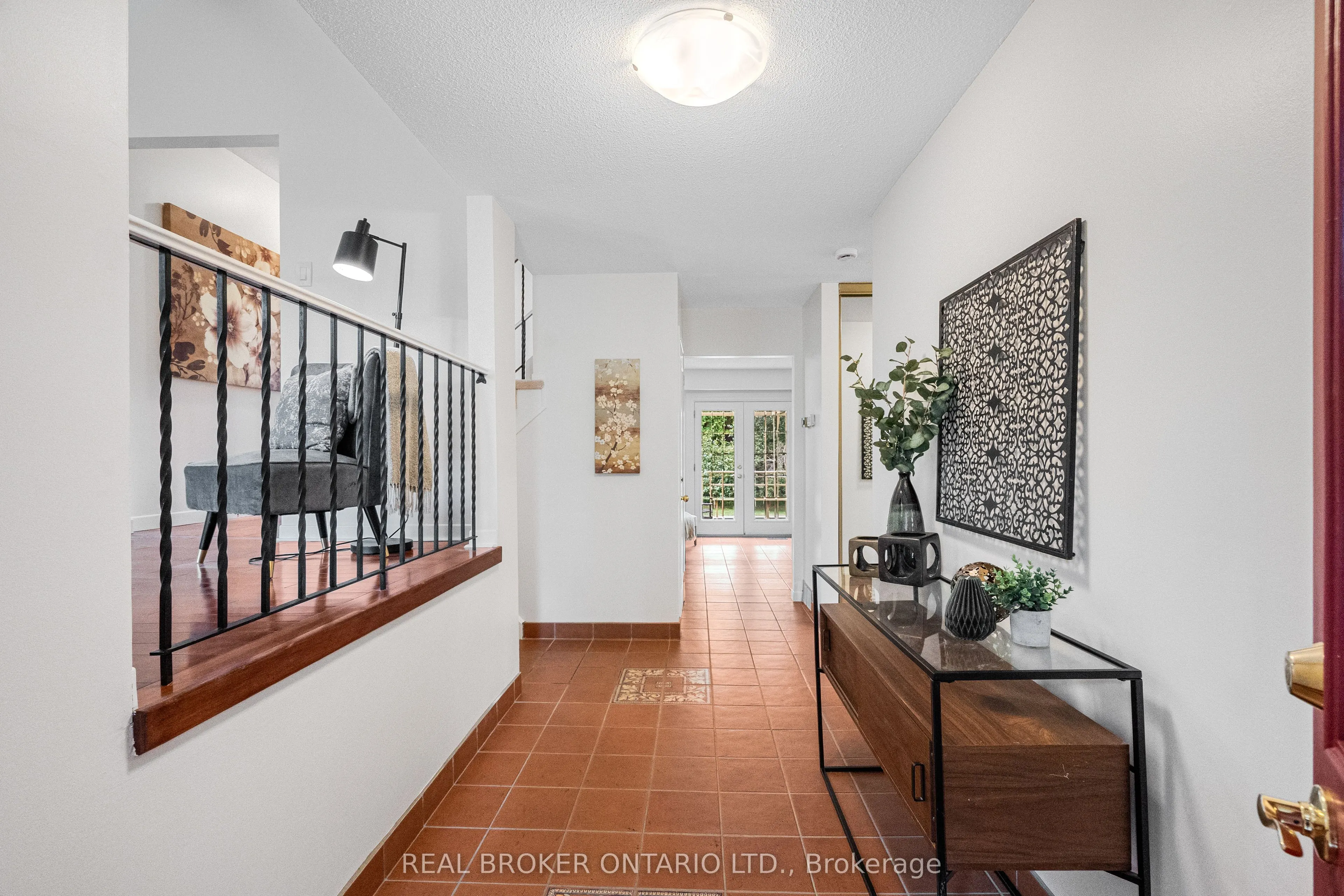 62 Herschel Crescent
