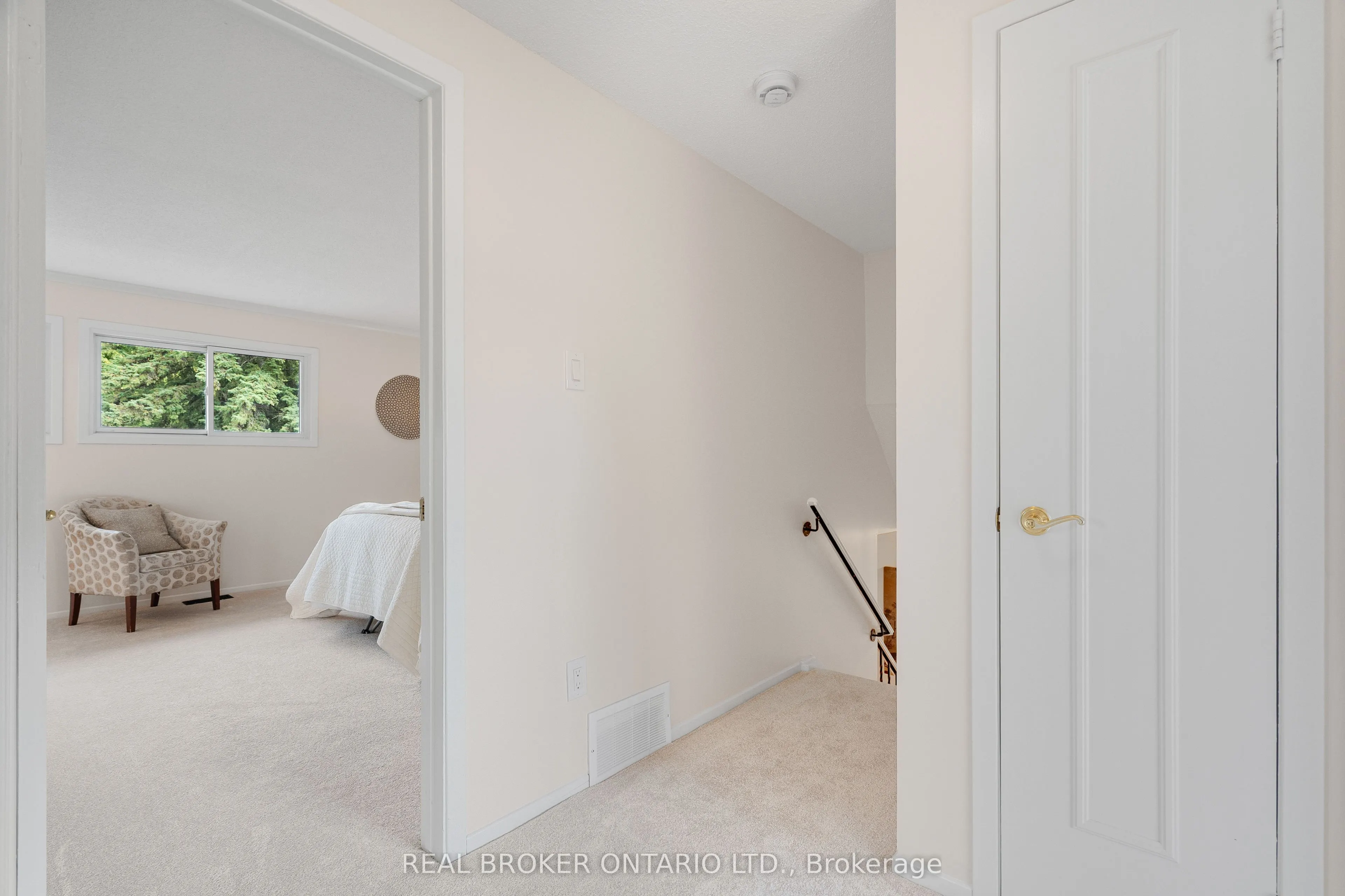 62 Herschel Crescent