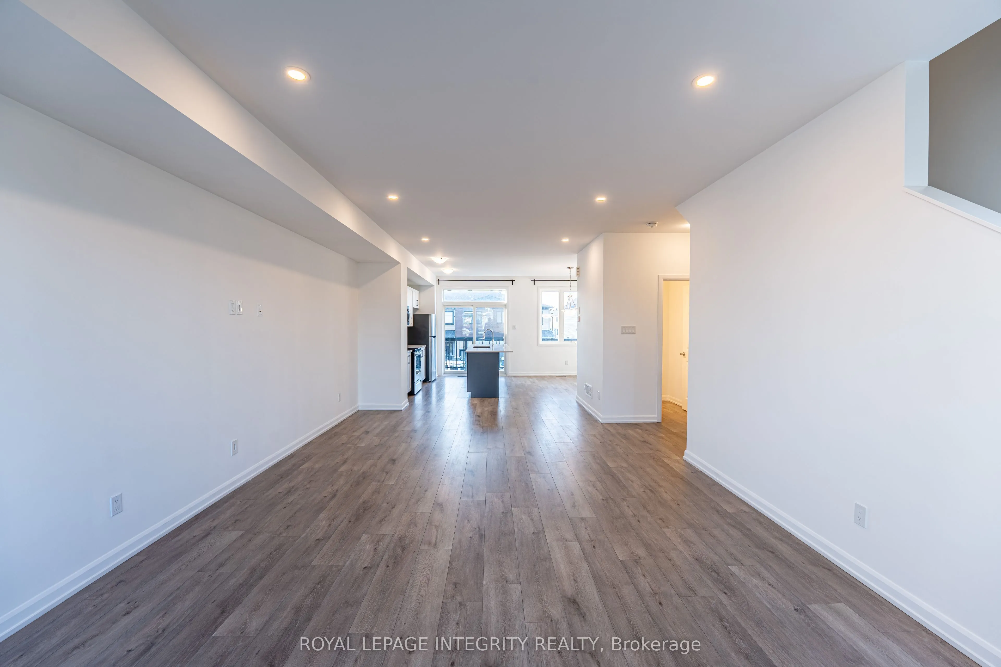 806 Everbloom Lane