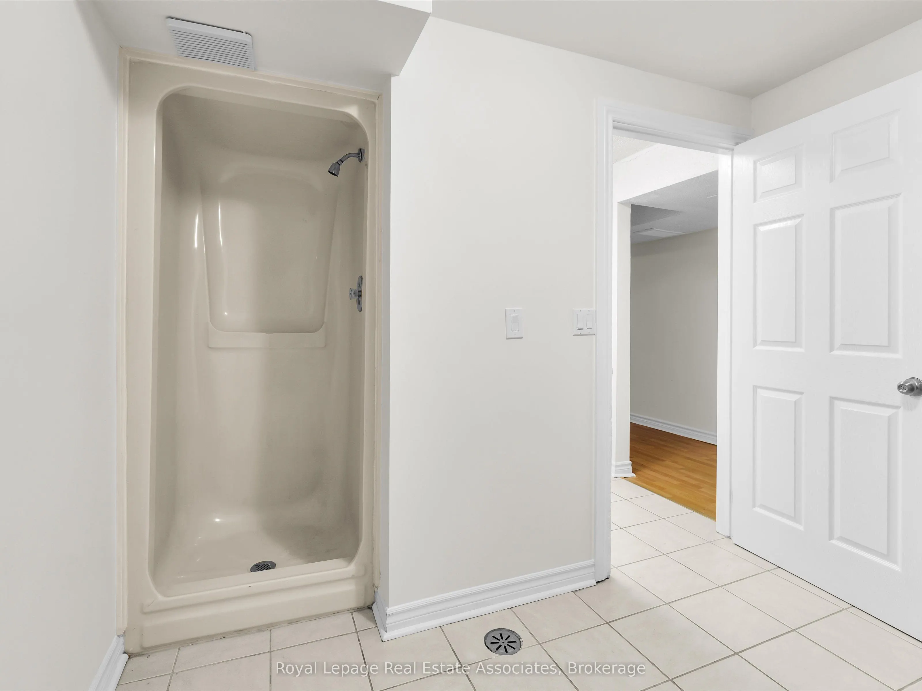 1581 Hidden Valley Road, #16
