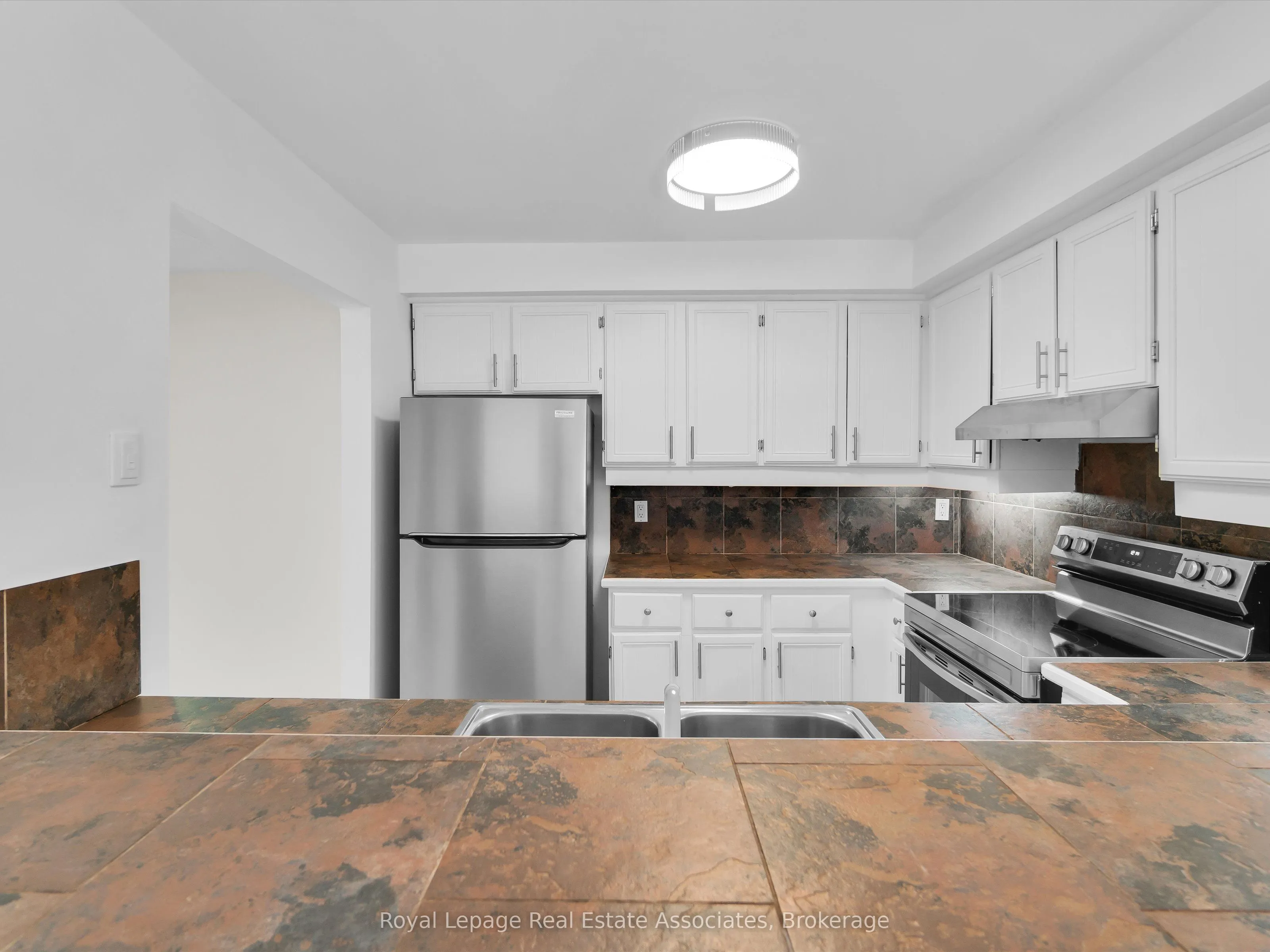 1581 Hidden Valley Road, #16