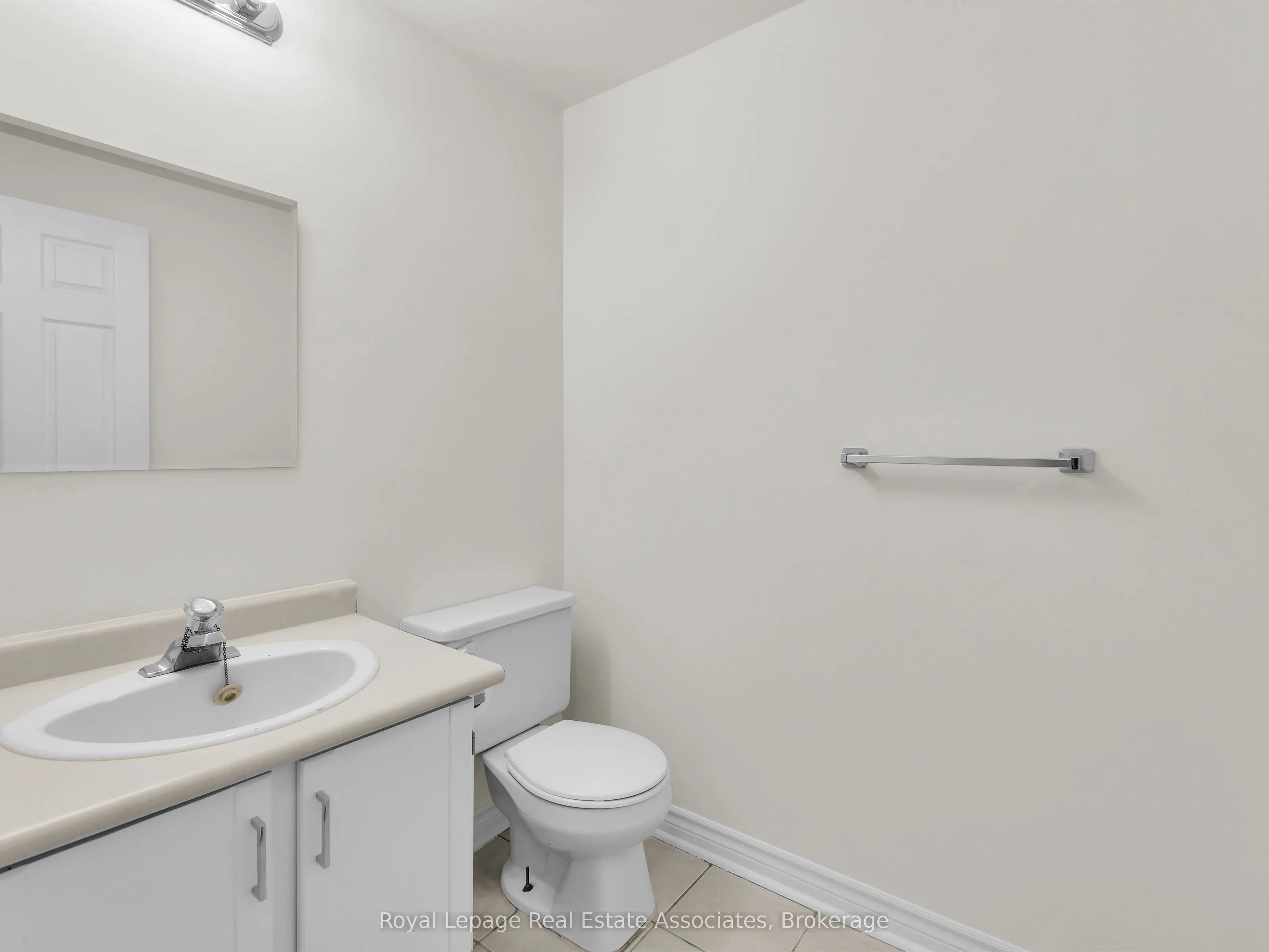 1581 Hidden Valley Road, #16