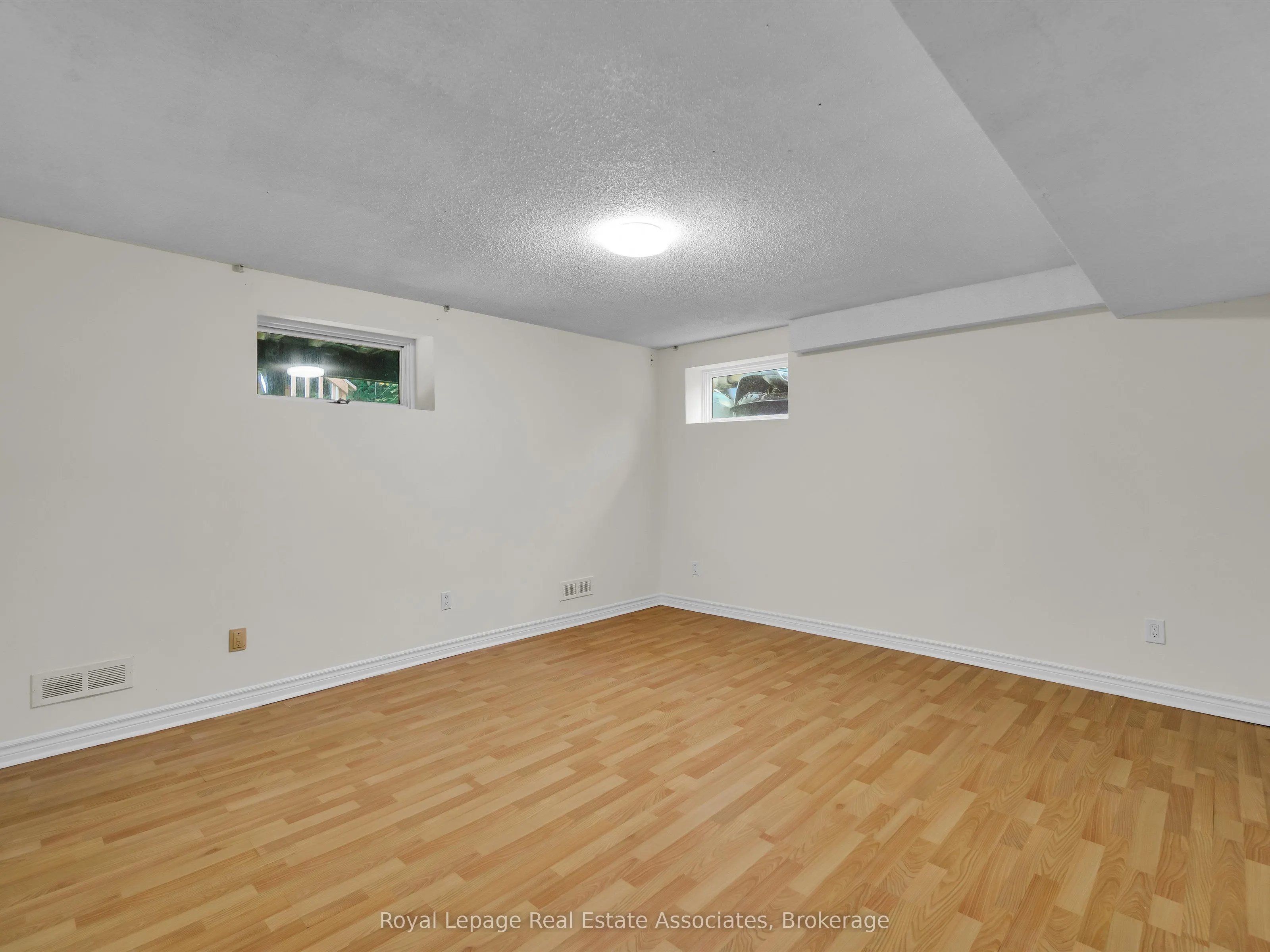 1581 Hidden Valley Road, #16