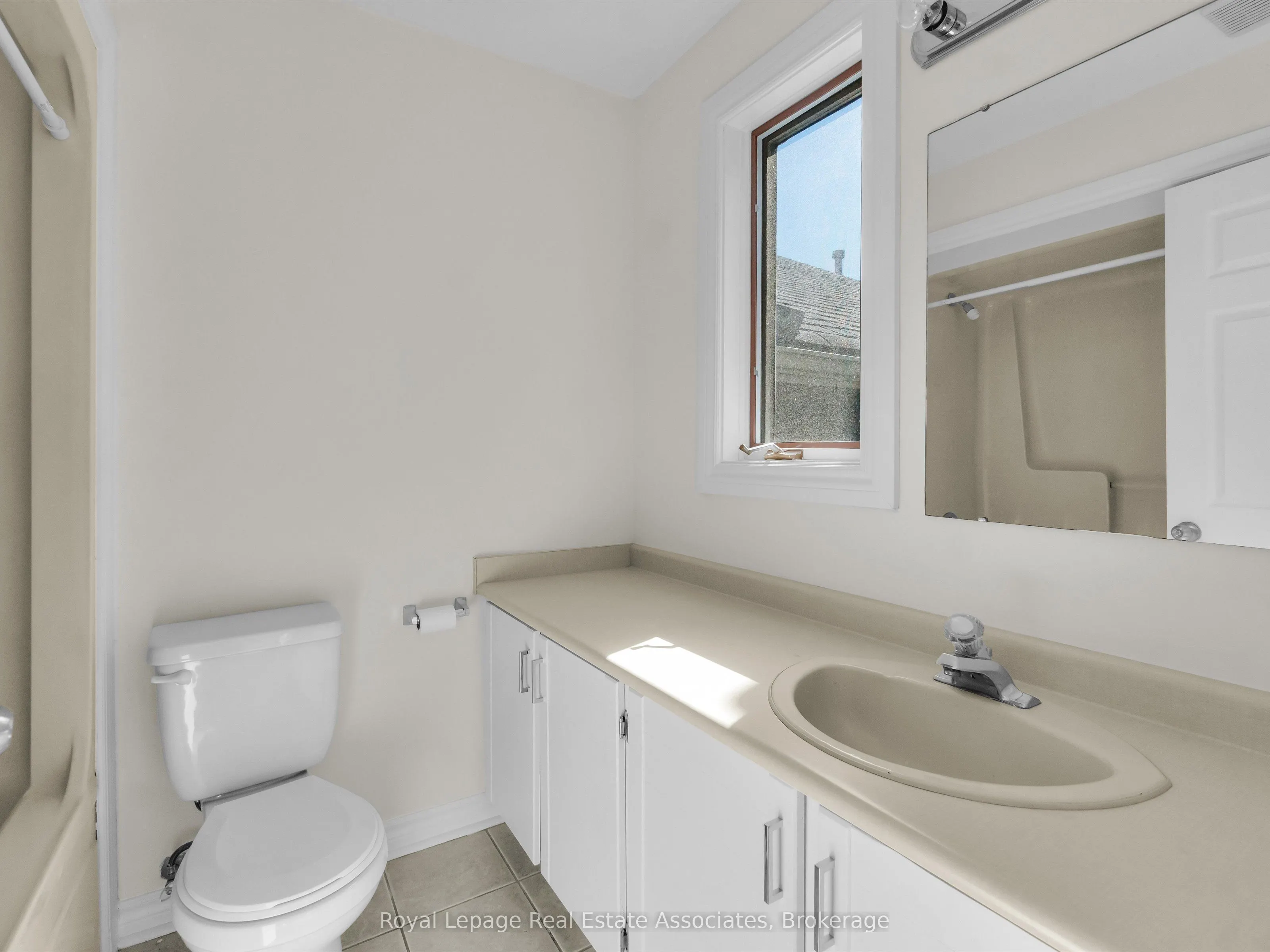 1581 Hidden Valley Road, #16