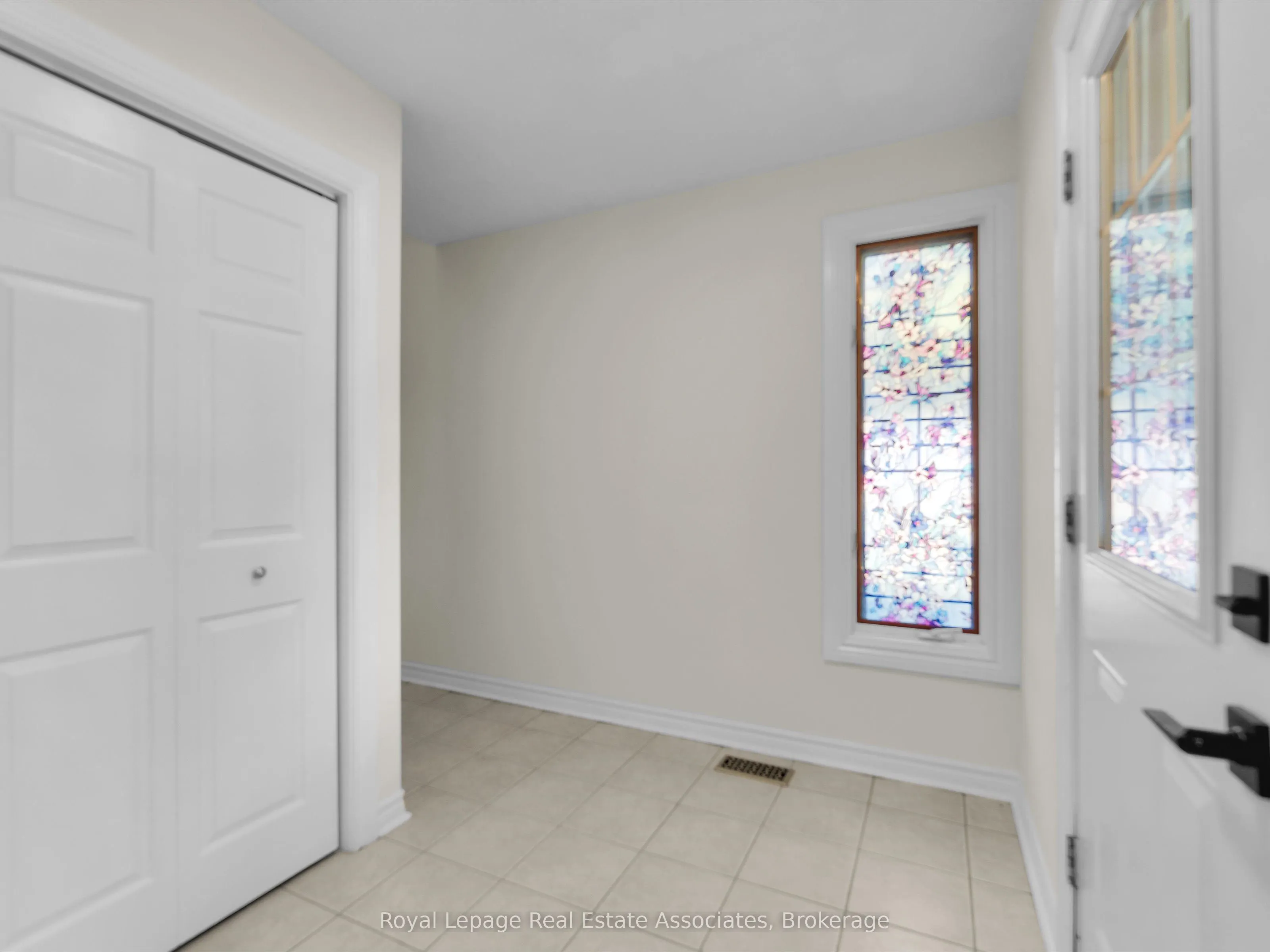 1581 Hidden Valley Road, #16