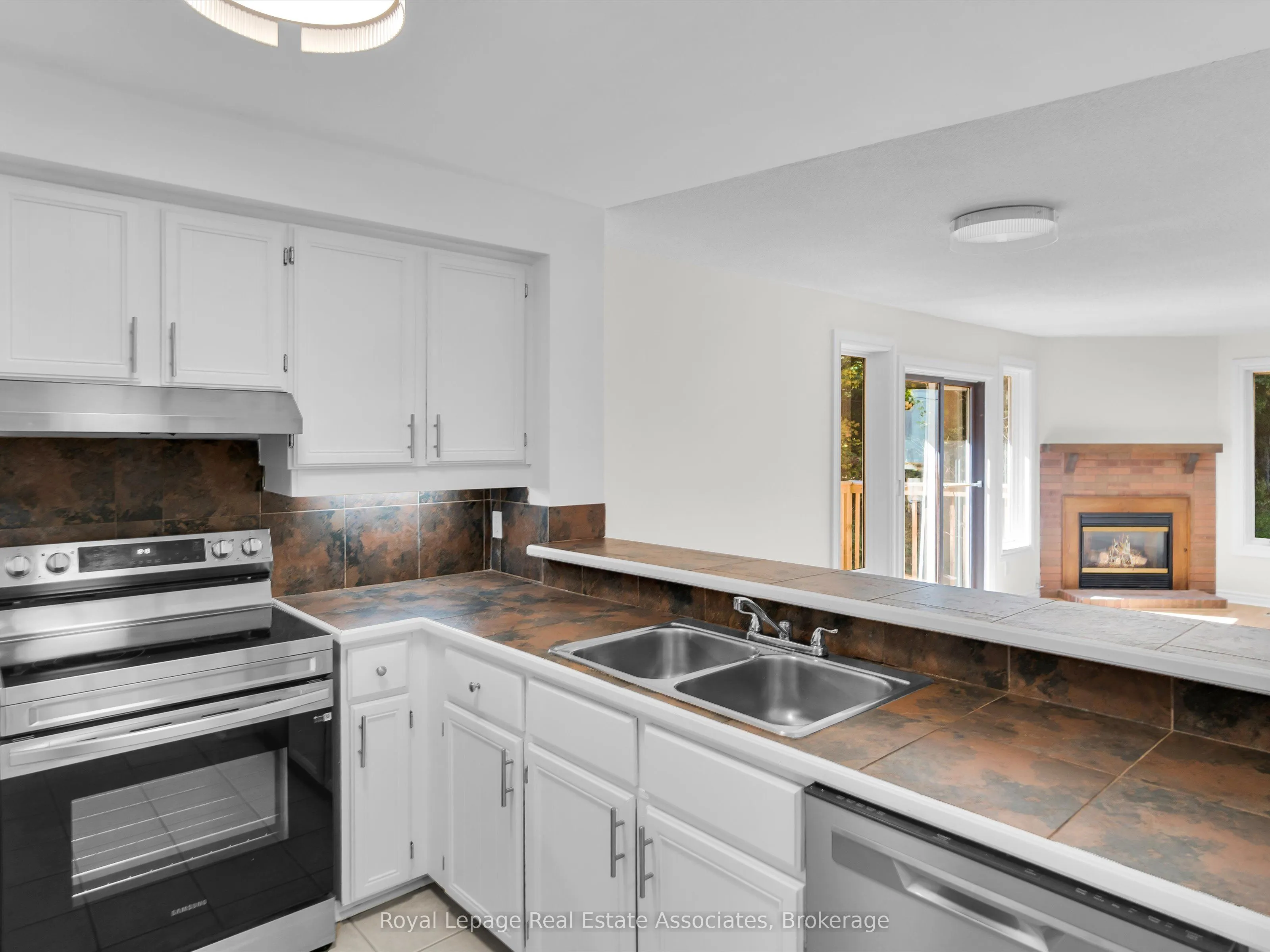 1581 Hidden Valley Road, #16