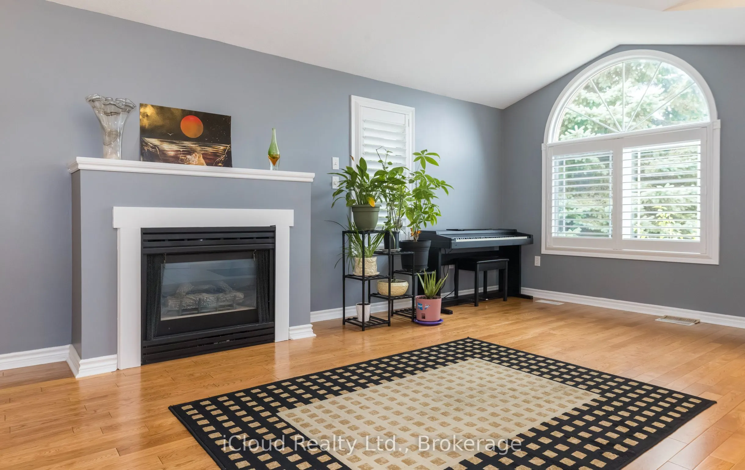 83 Endeavour Drive