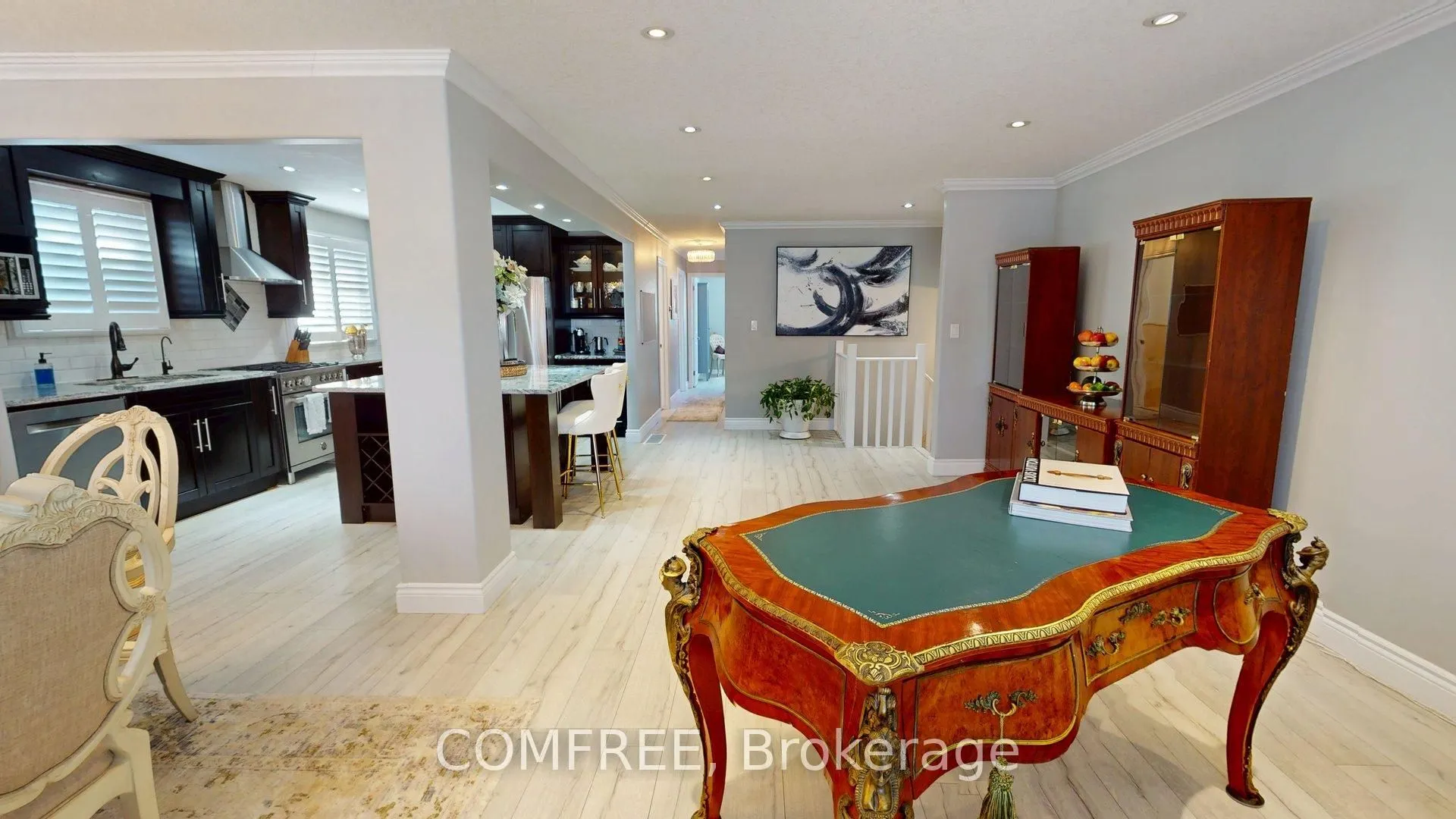 5 Beechwood Avenue